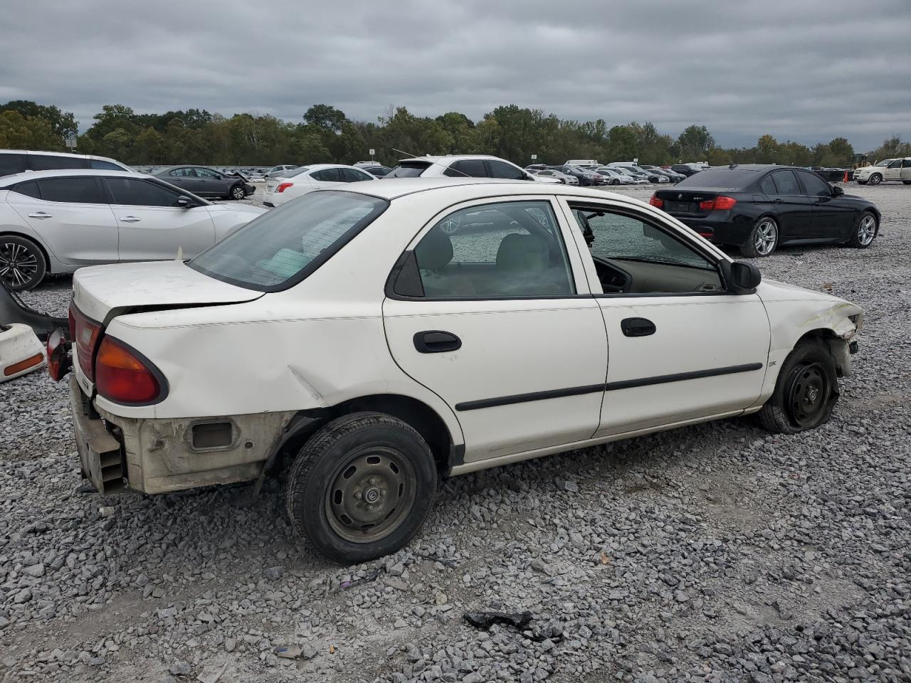 1996 Mazda Protege Dx White vin: JM1BB1411T0333839