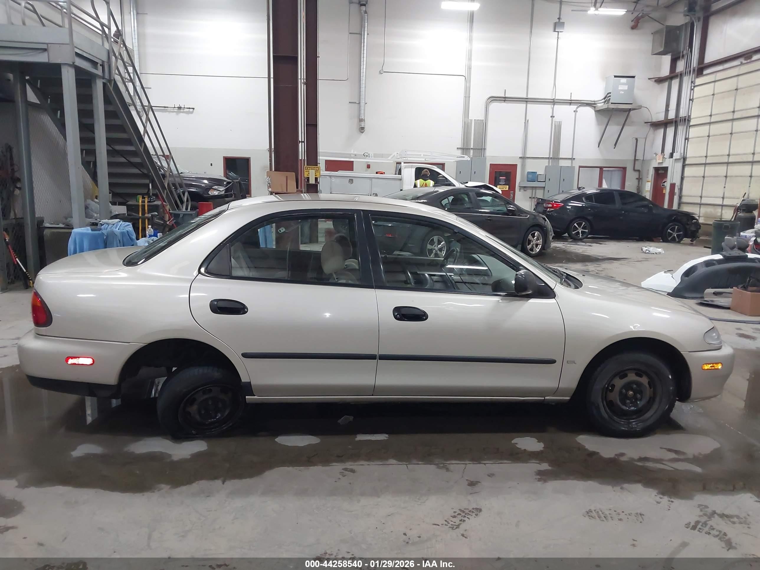 1996 Mazda Protege Dx/lx/es Beige vin: JM1BB1411T0334828