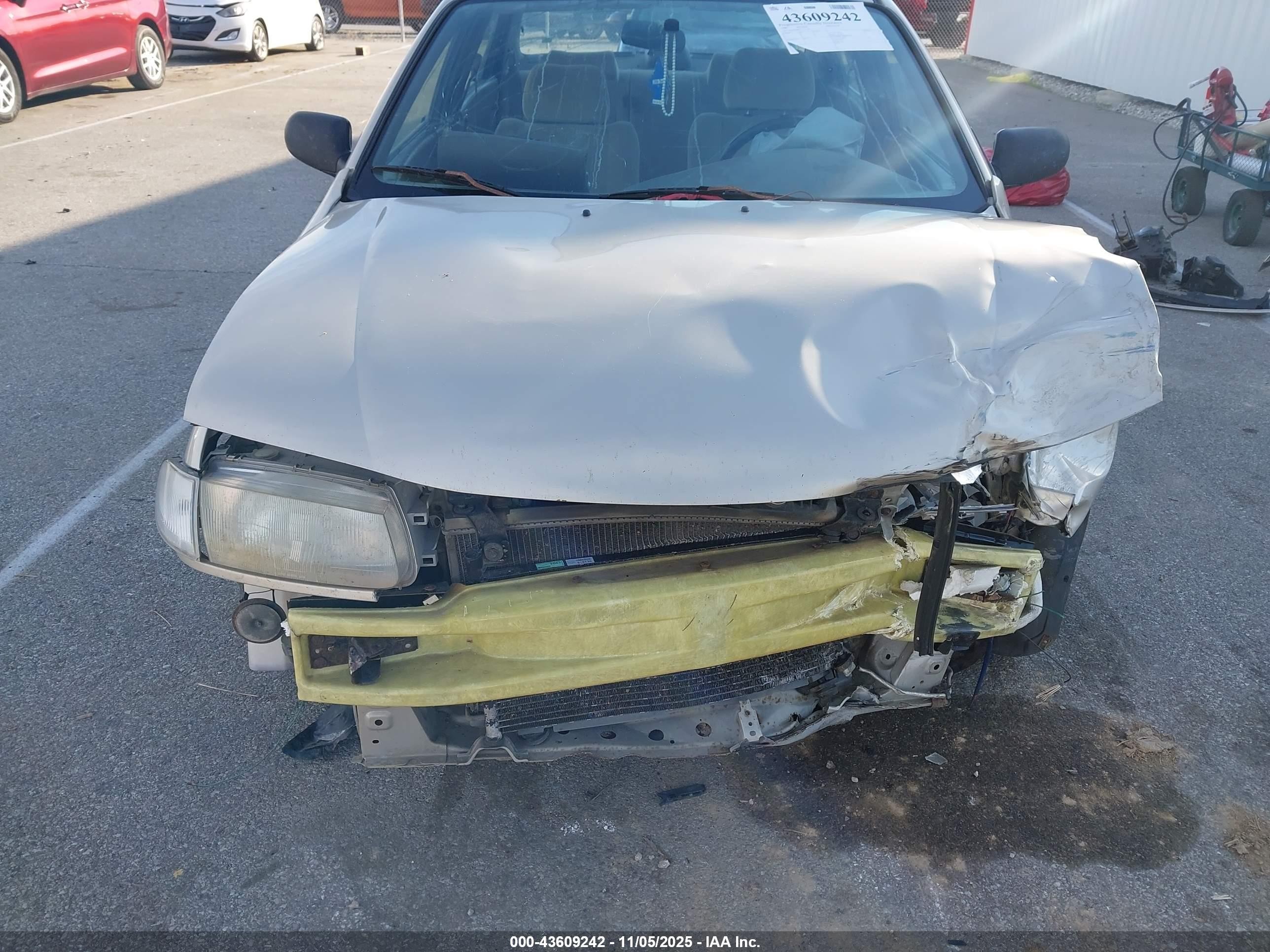 1996 Mazda Protege Dx/lx/es Золотой vin: JM1BB1413T0342560