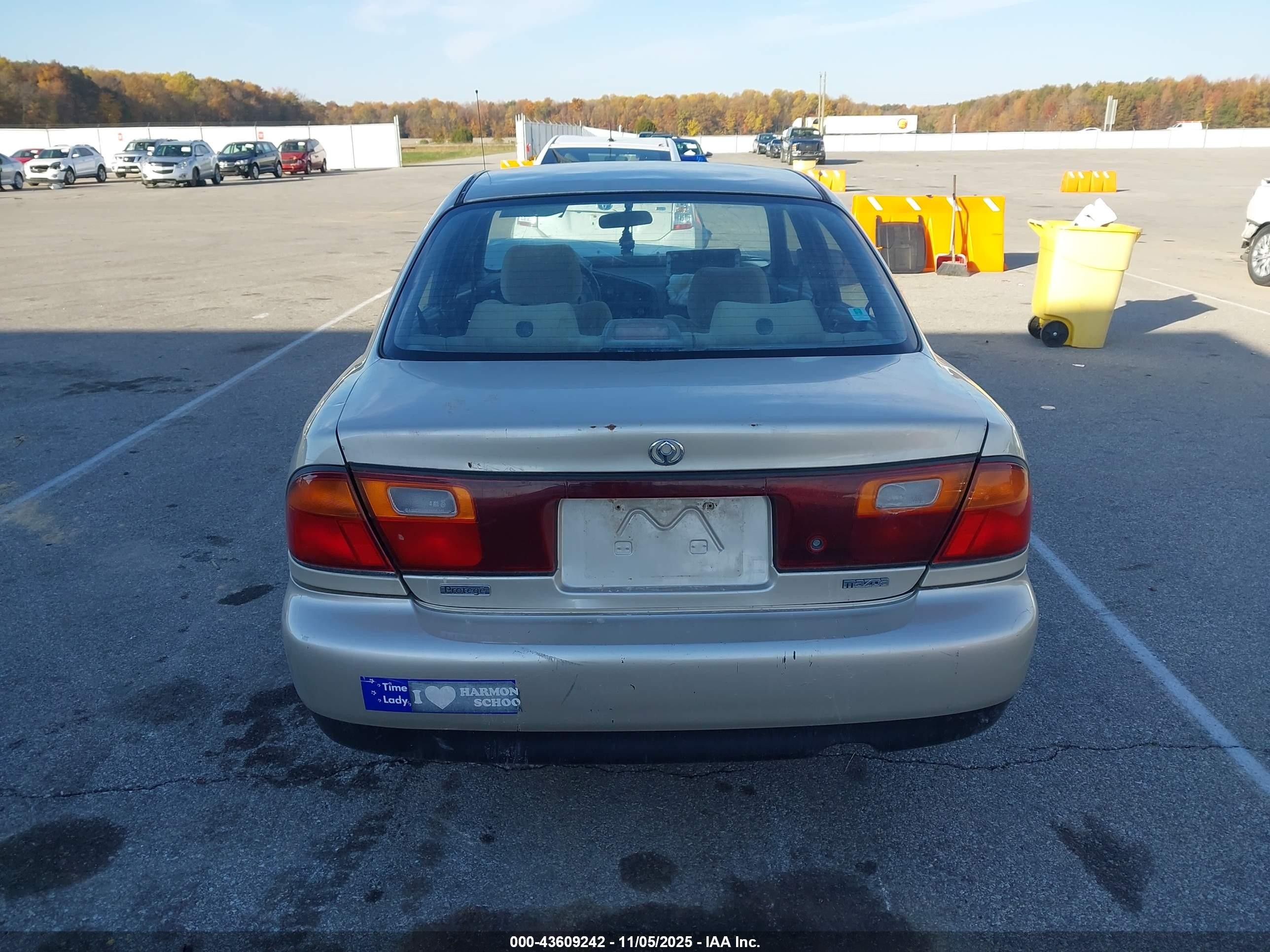 1996 Mazda Protege Dx/lx/es Золотой vin: JM1BB1413T0342560