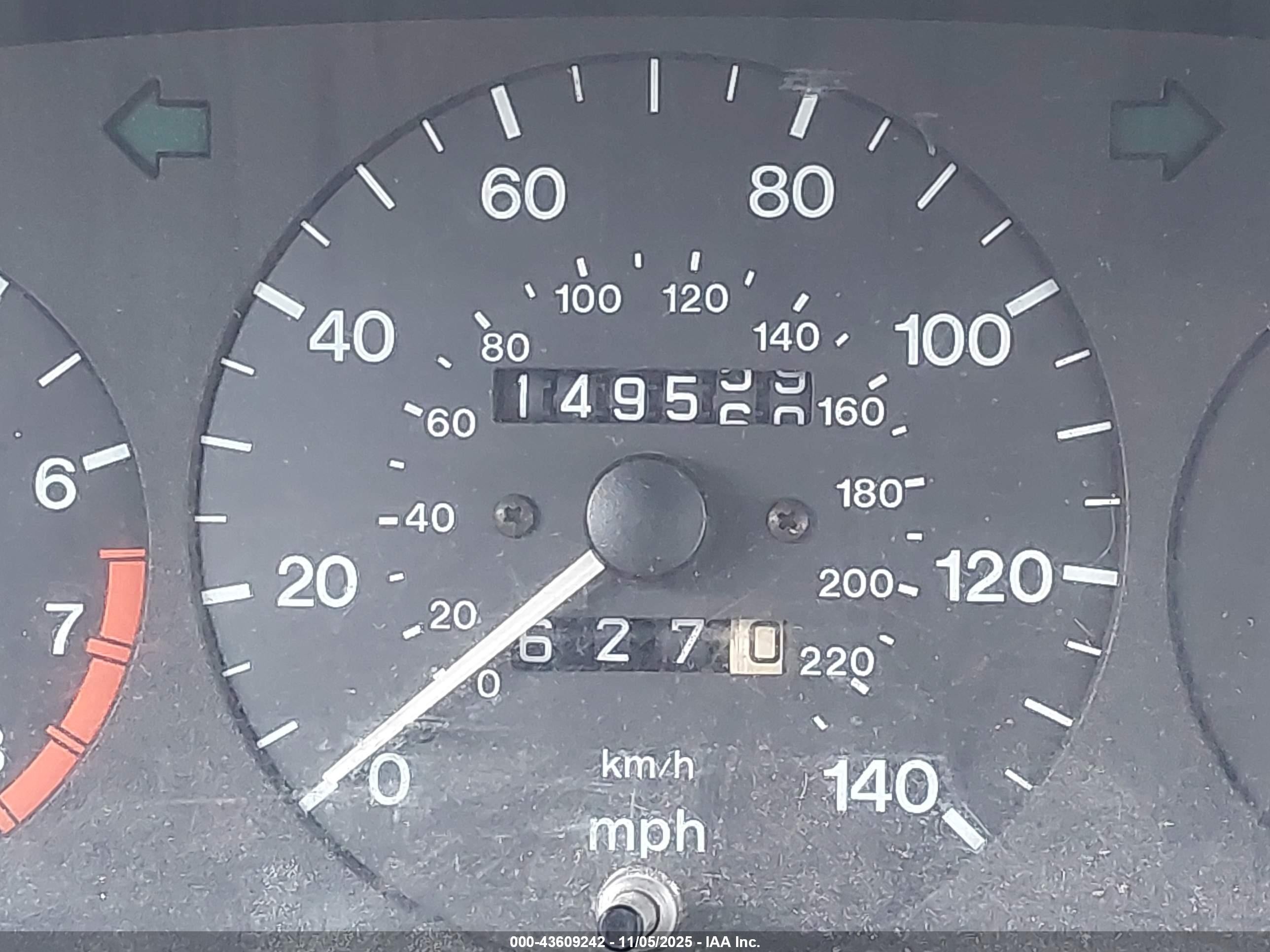 1996 Mazda Protege Dx/lx/es Золотой vin: JM1BB1413T0342560