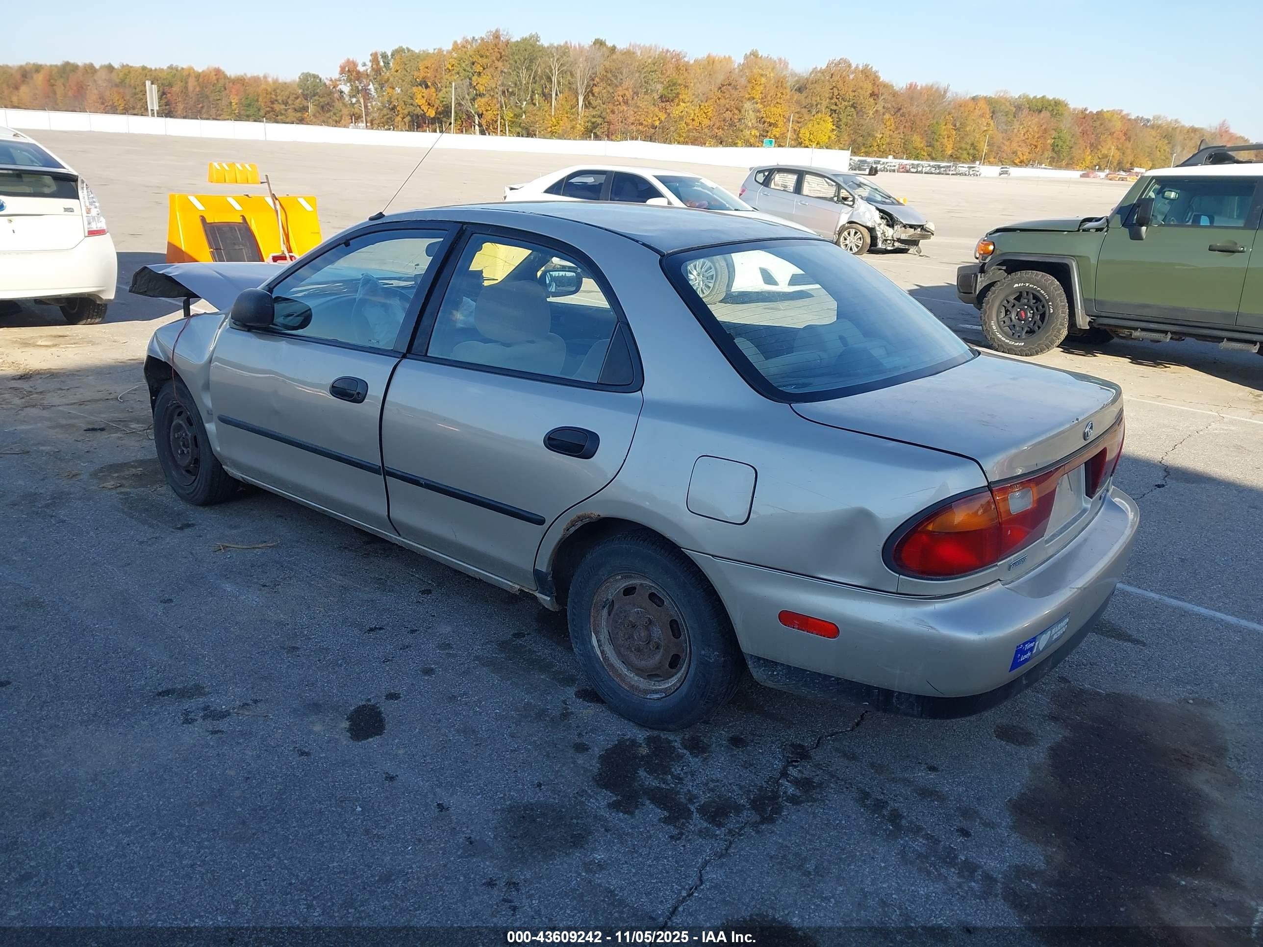 1996 Mazda Protege Dx/lx/es Золотой vin: JM1BB1413T0342560