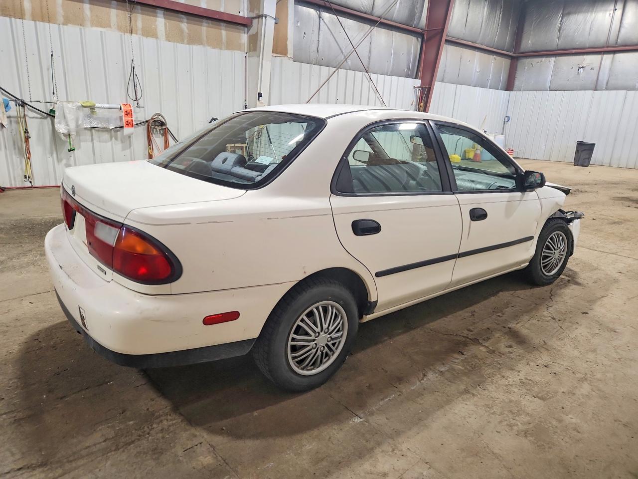 1997 Mazda Protege Dx White vin: JM1BC1414V0145073