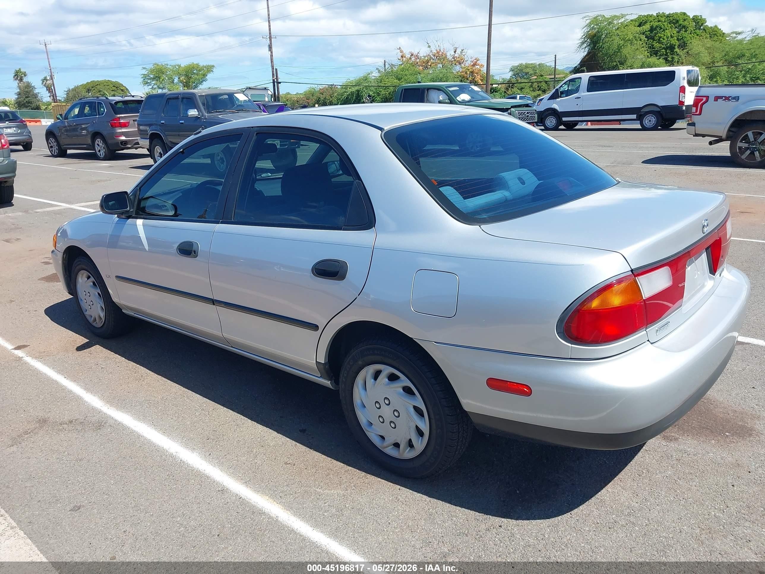 1998 Mazda Protege Dx/lx Silver vin: JM1BC1416W0208370