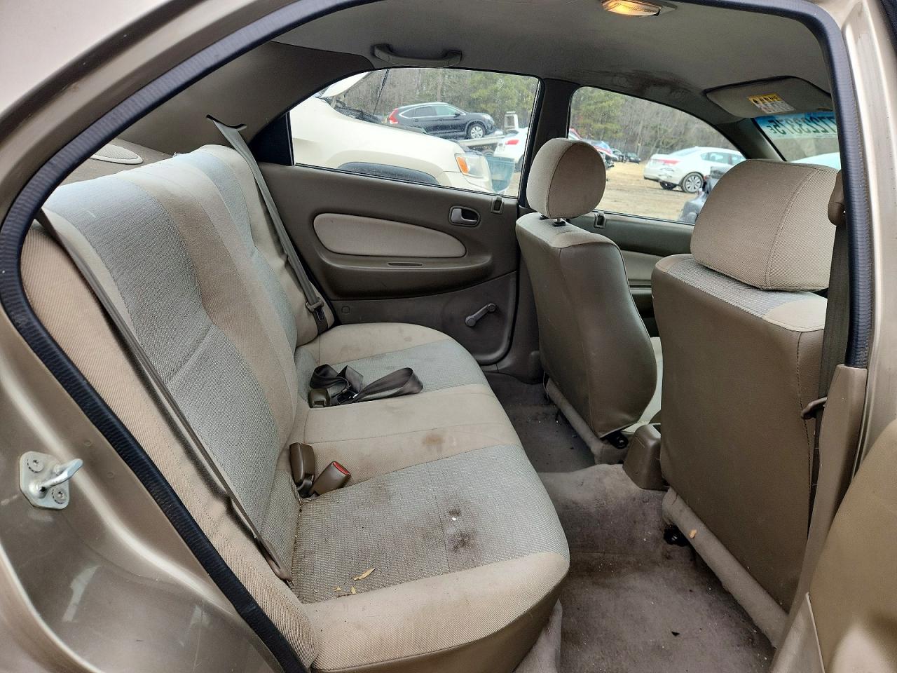 1998 Mazda Protege Dx Tan vin: JM1BC1418W0179387
