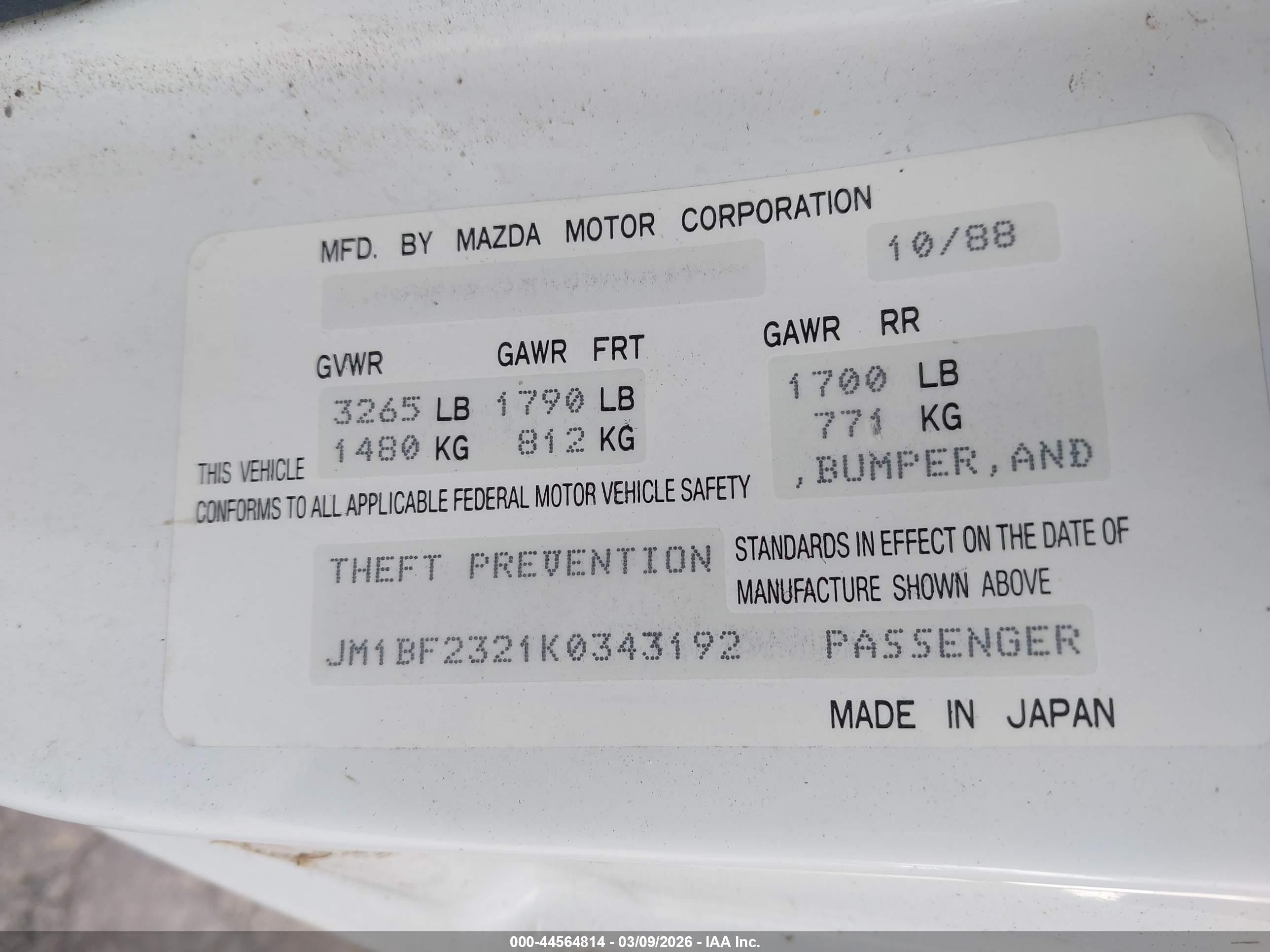 1989 Mazda 323   White vin: JM1BF2321K0343192