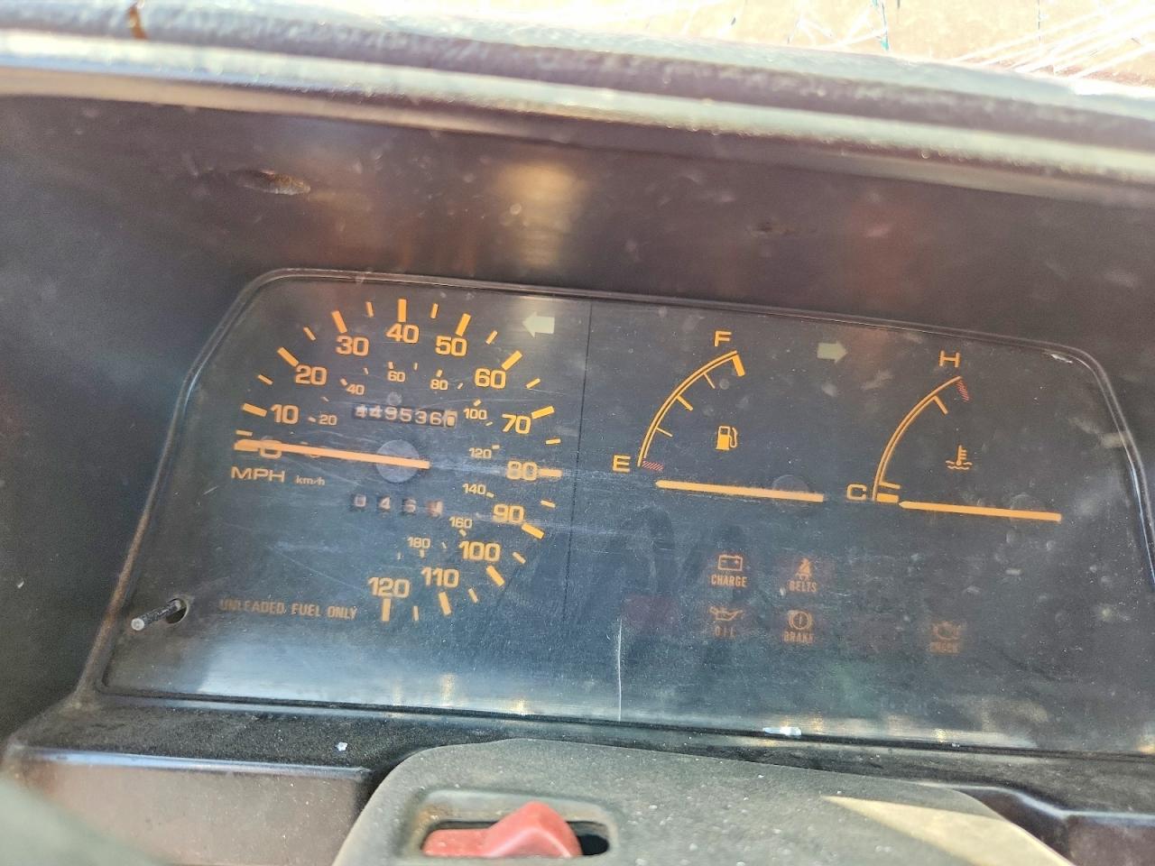 1989 Mazda 323 Red vin: JM1BF232XK0333826