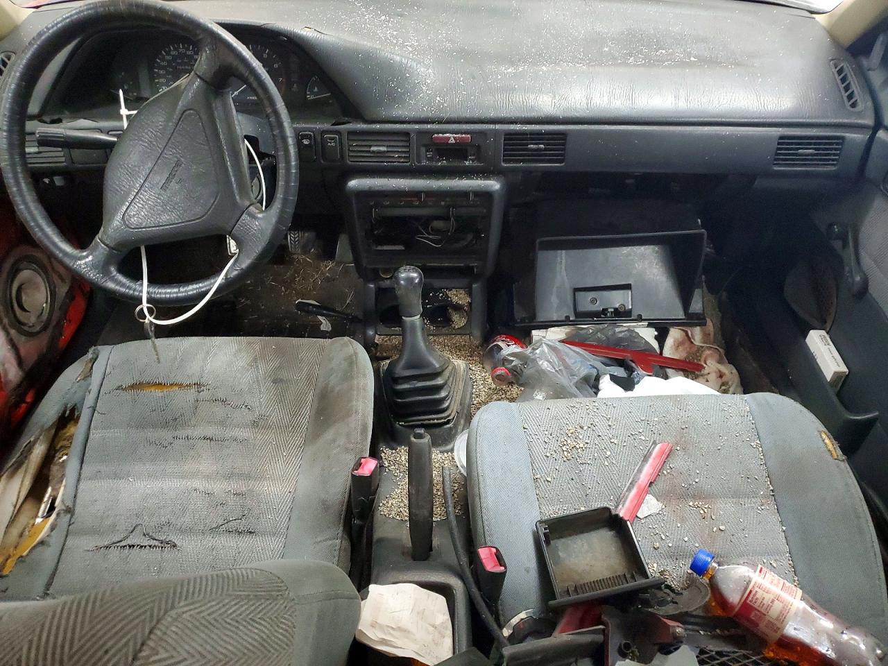 1993 Mazda Protege Dx Красный vin: JM1BG2241P0564640