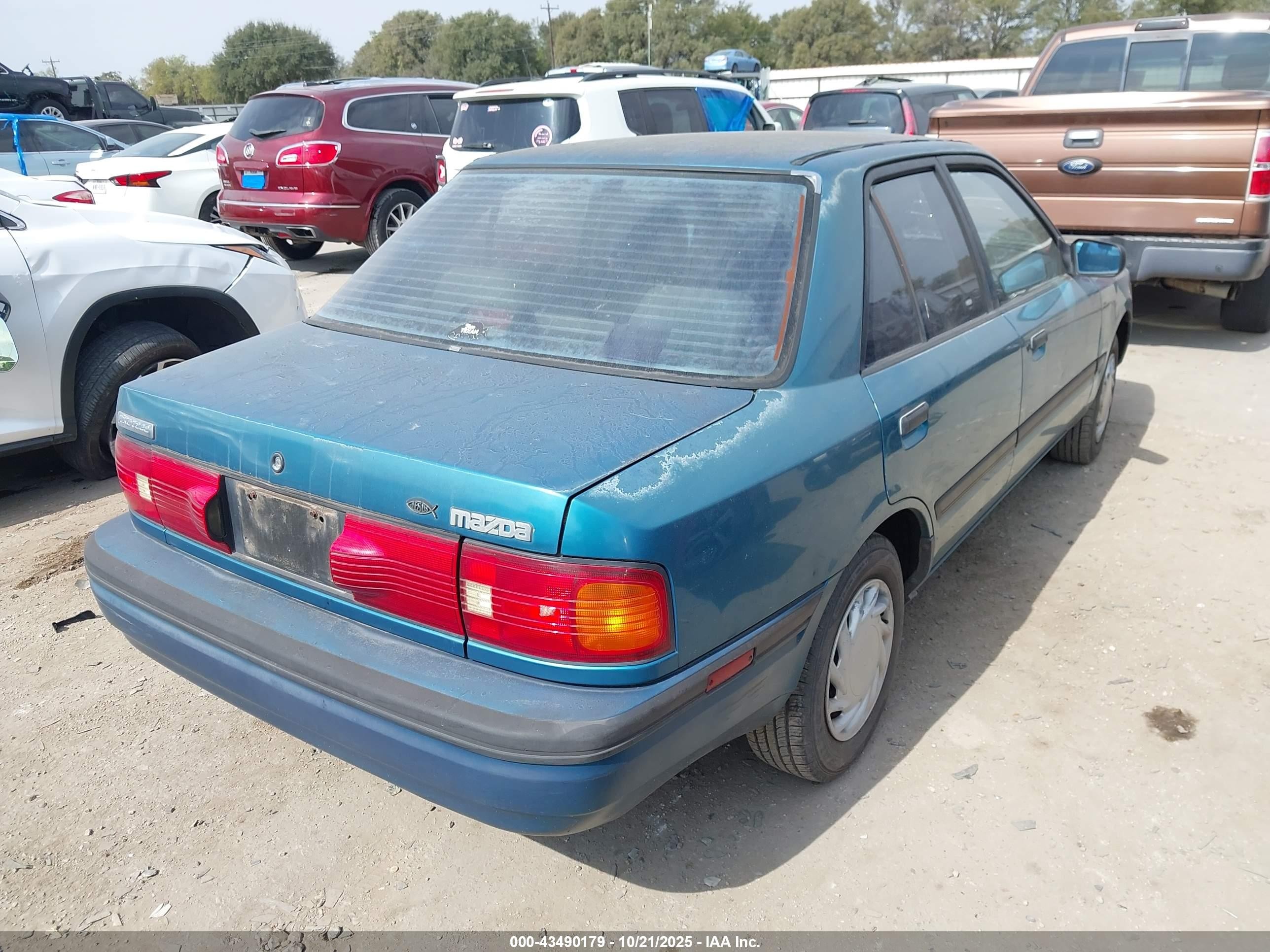 1994 Mazda Protege Dx Green vin: JM1BG2243R0739361