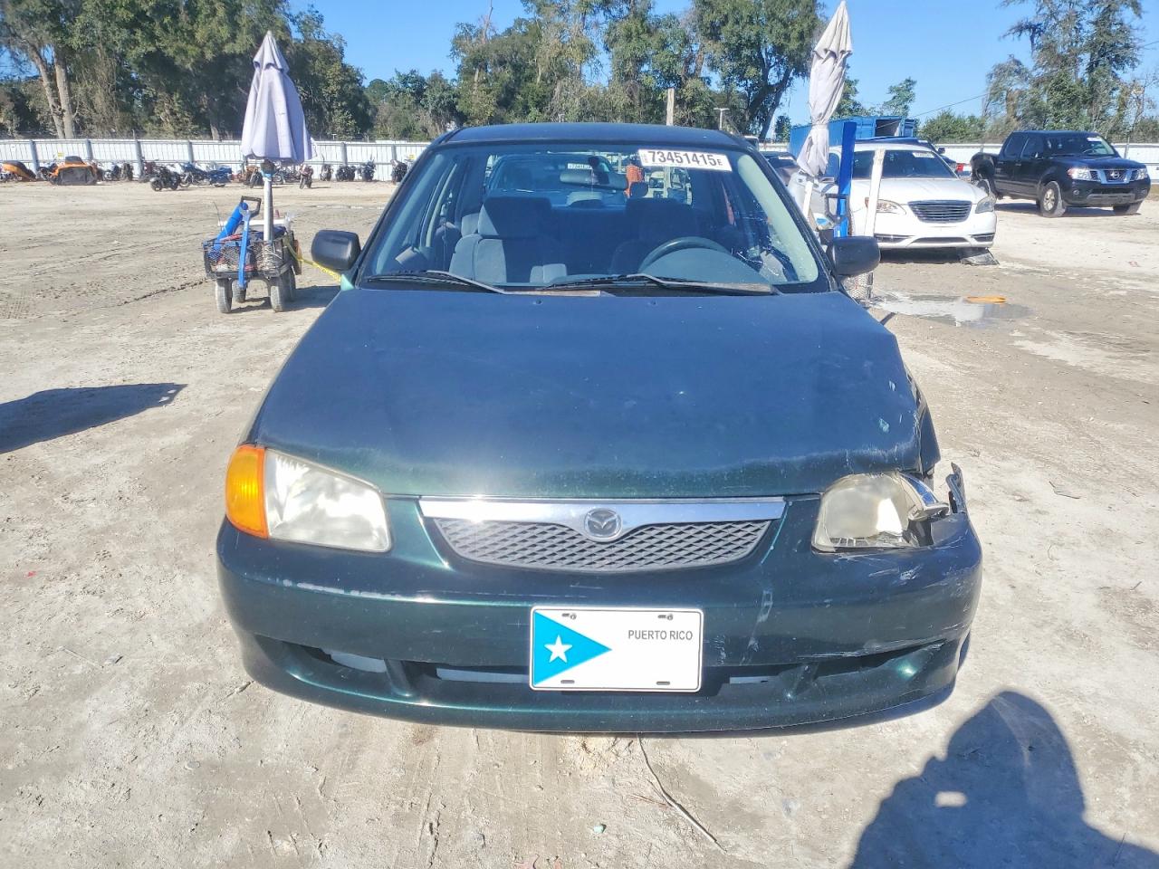 2000 Mazda Protege Es Green vin: JM1BJ2217Y0258342