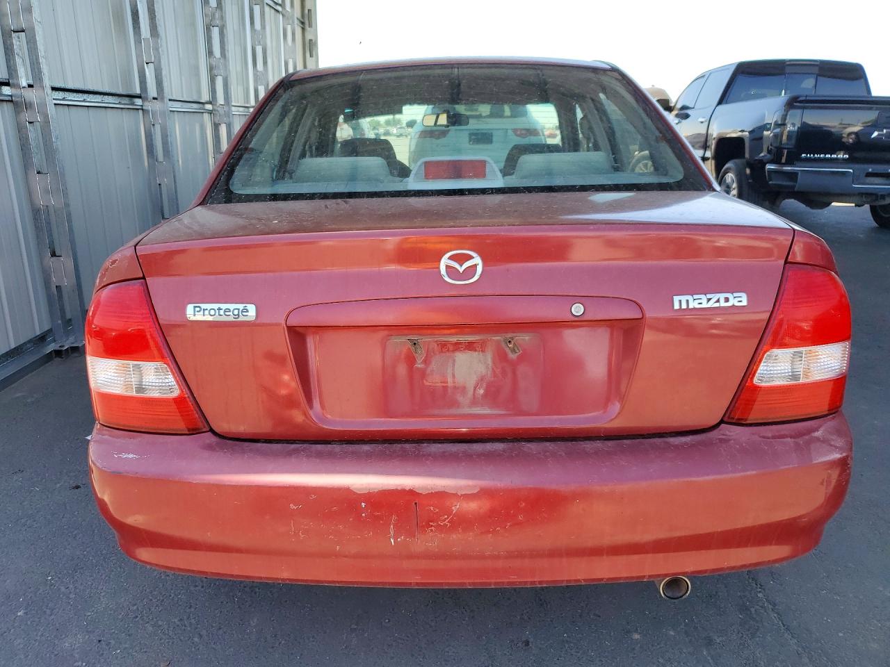 2001 Mazda Protege Dx Red vin: JM1BJ222010441449