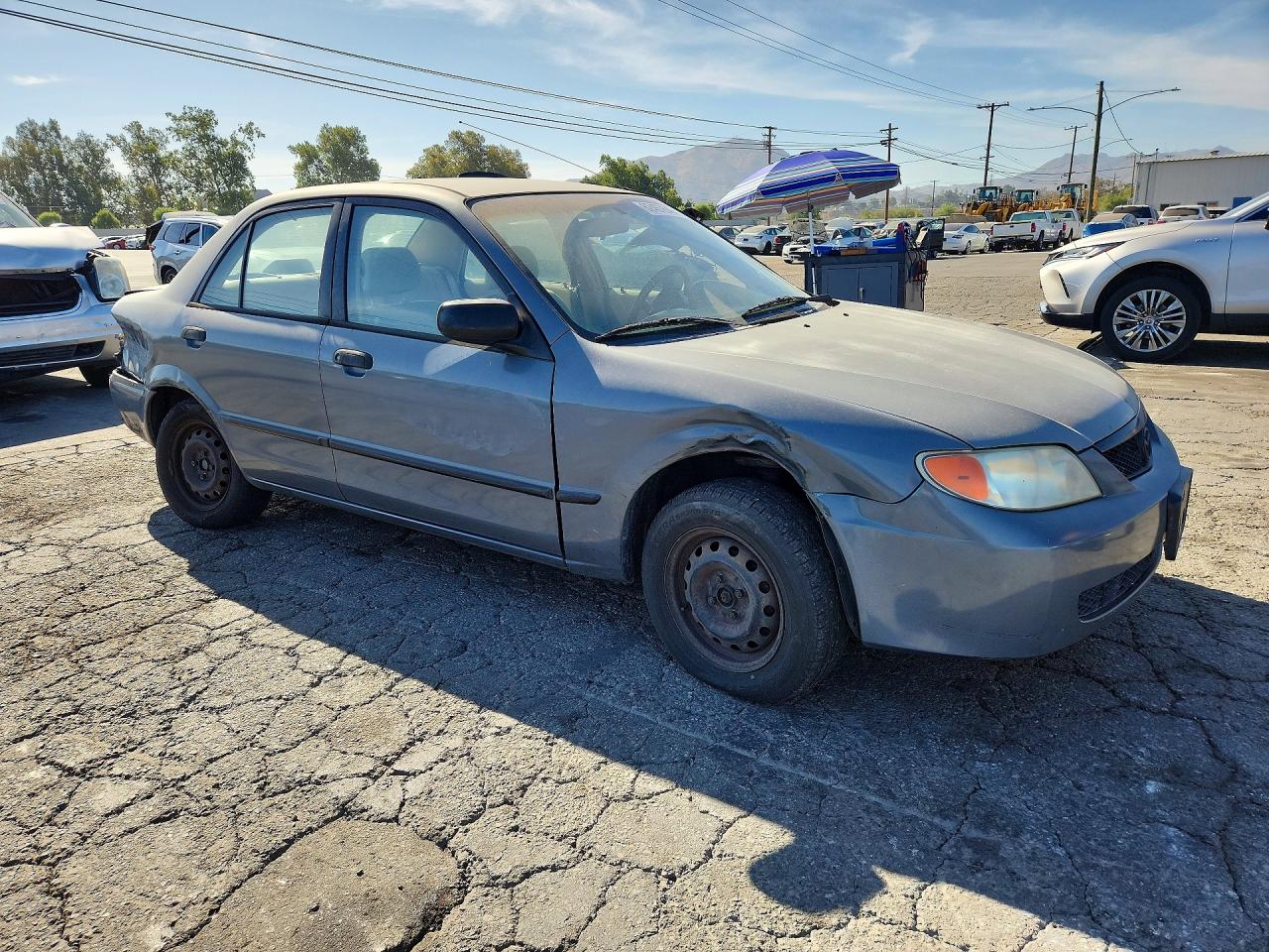 2001 Mazda Protege Dx Gray vin: JM1BJ222010444965