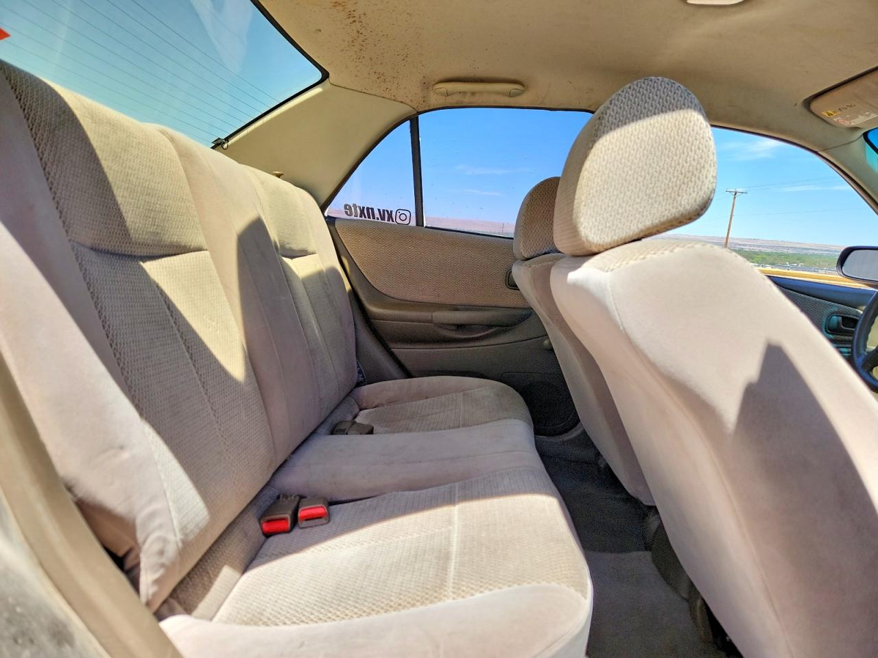 1999 Mazda Protege Dx Золотой vin: JM1BJ2220X0179909