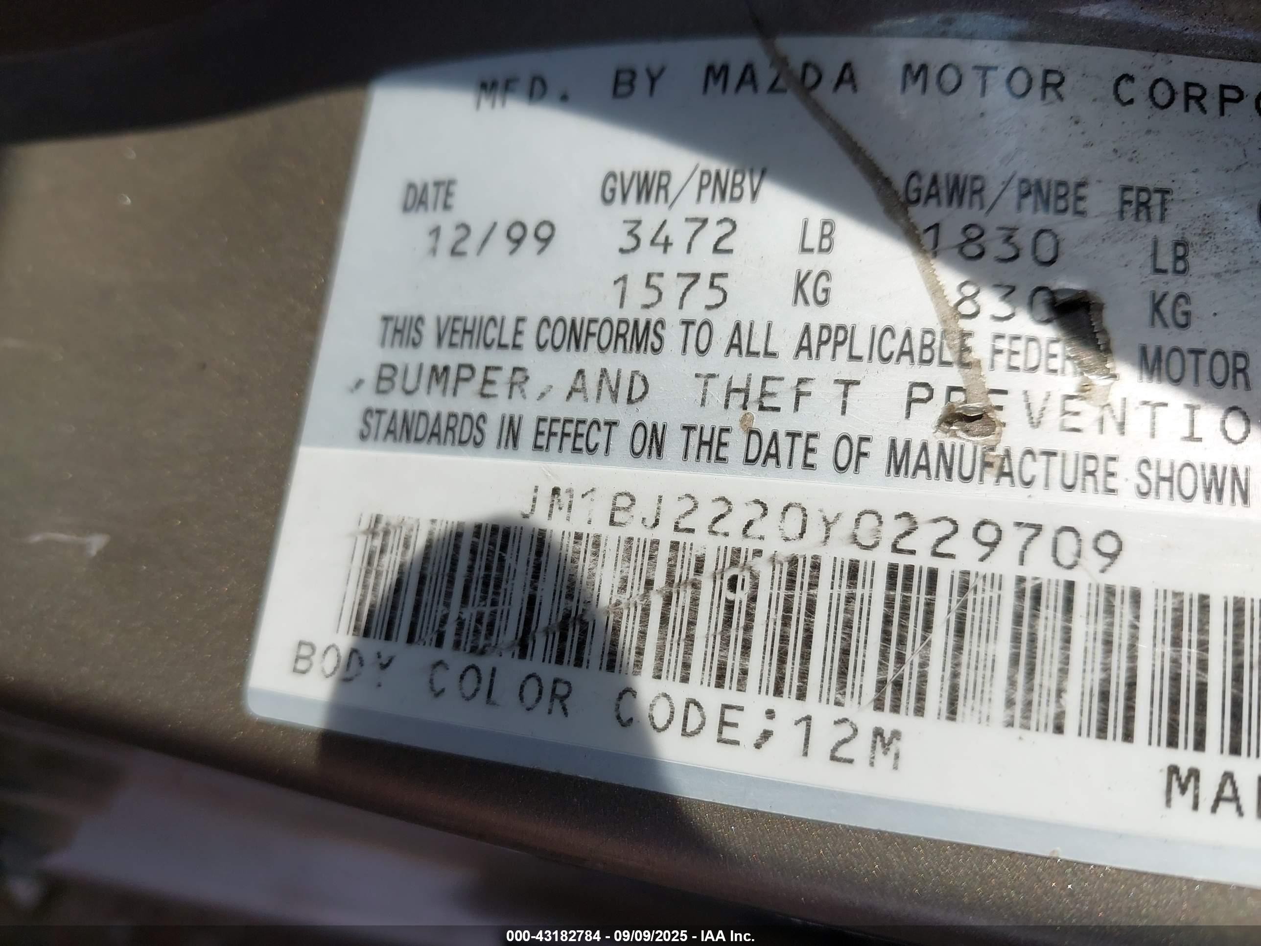 2000 Mazda Protege Dx/lx Champagne vin: JM1BJ2220Y0229709