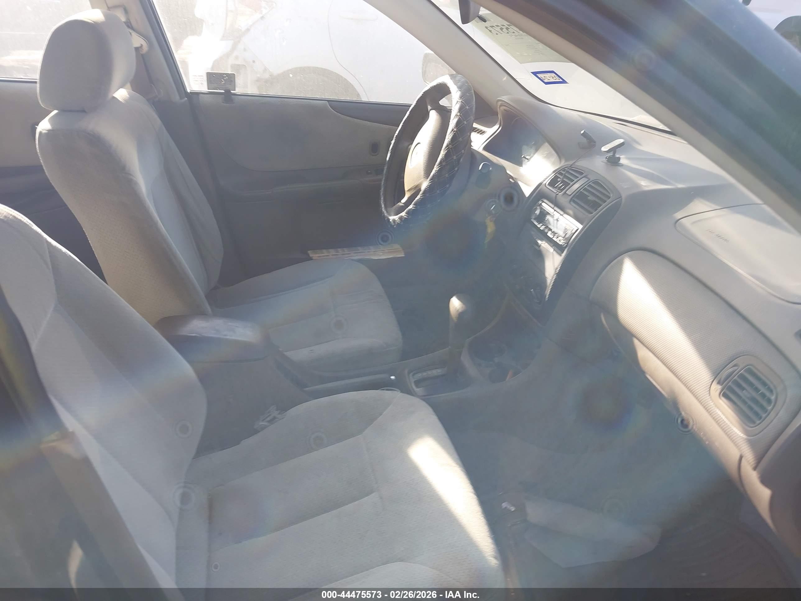 2000 Mazda Protege Dx/lx Green vin: JM1BJ2222Y0270939