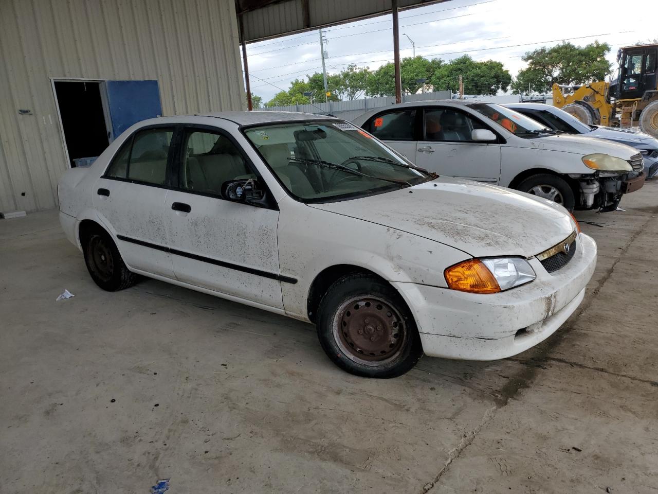 2000 Mazda Protege Dx Белый vin: JM1BJ2222Y0279270