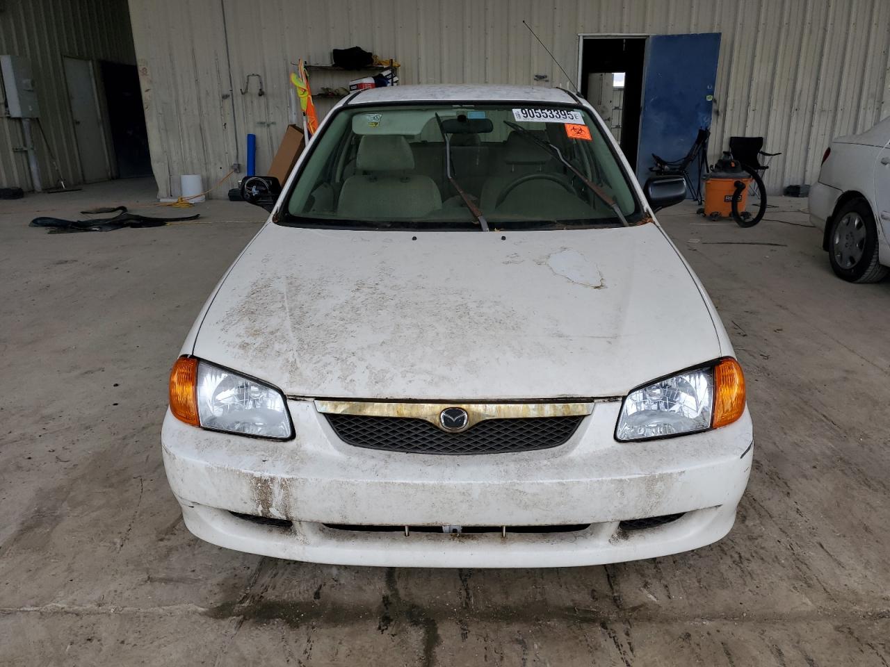2000 Mazda Protege Dx Белый vin: JM1BJ2222Y0279270