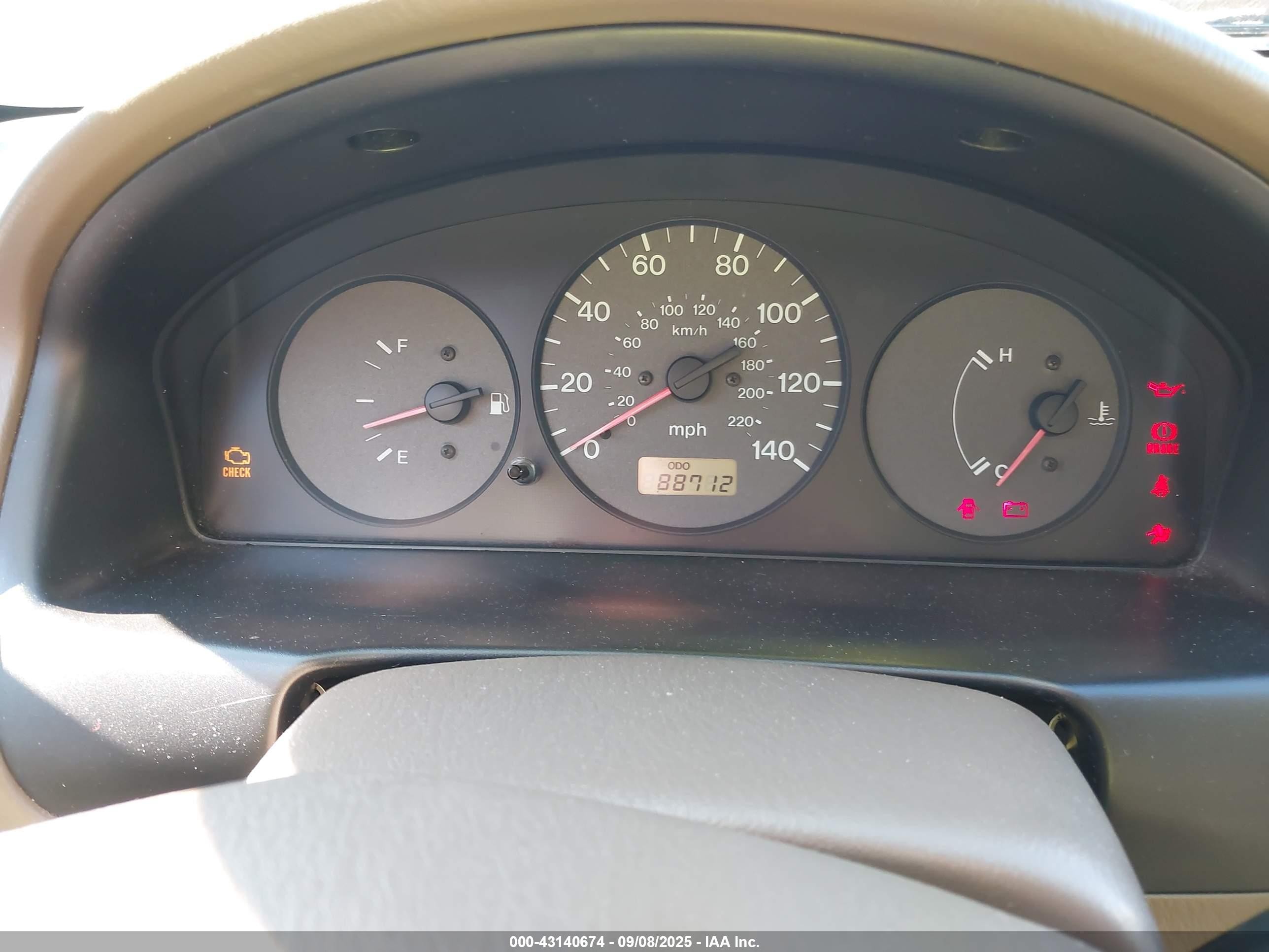 1999 Mazda Protege Dx/lx Gold vin: JM1BJ2223X0194842
