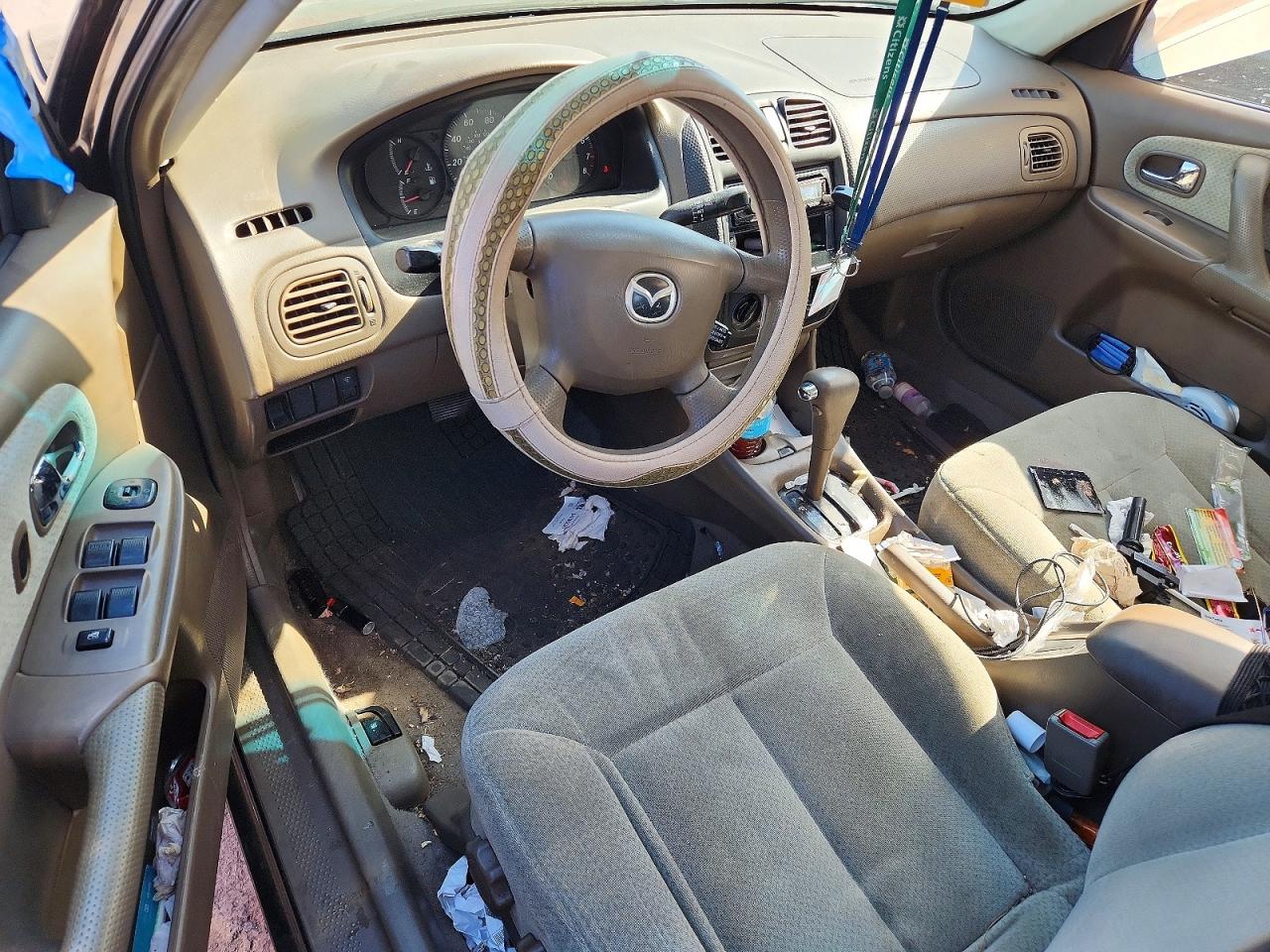 2000 Mazda Protege Dx Black vin: JM1BJ2224Y0255259