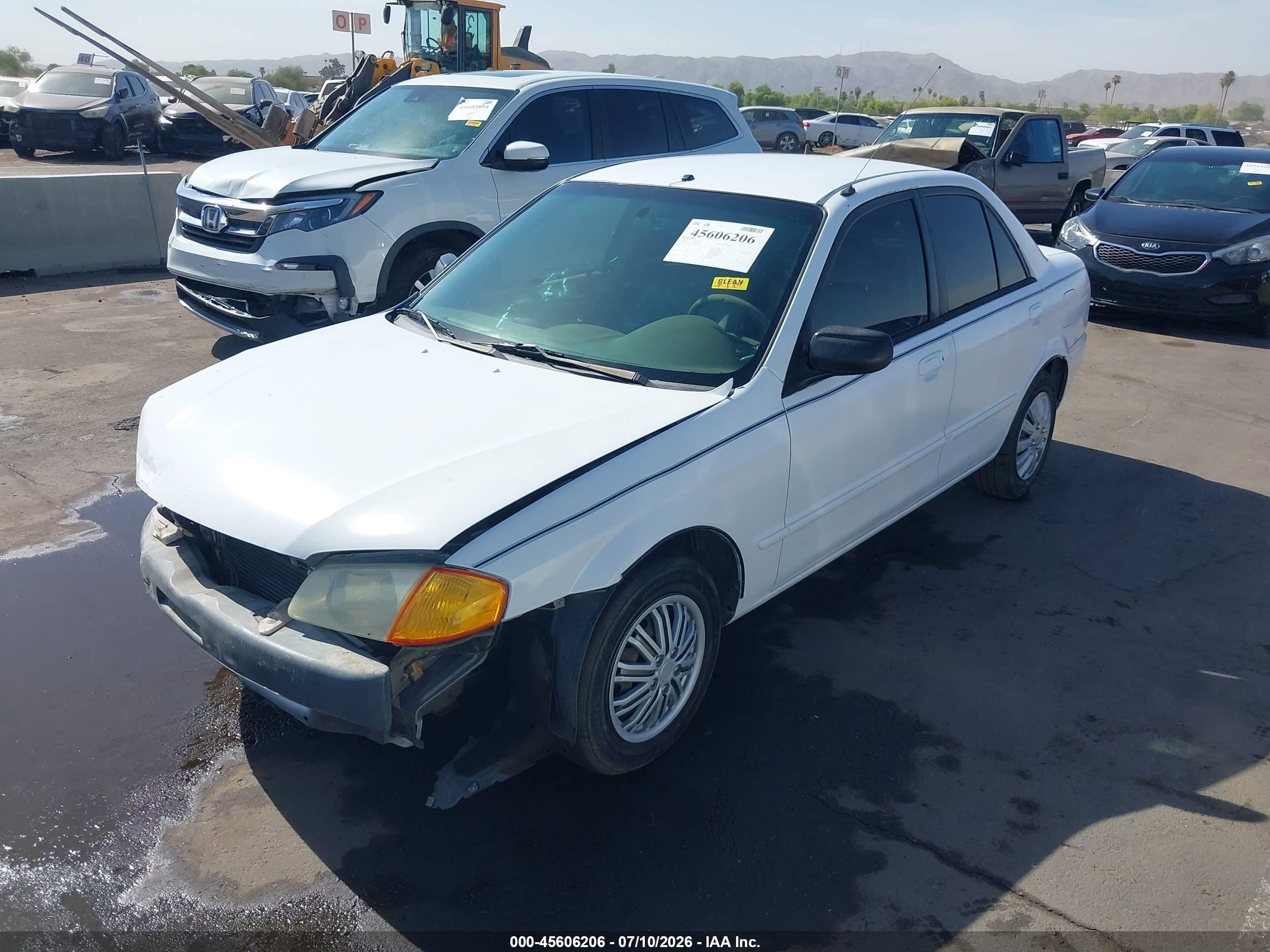 1999 Mazda Protege Dx/lx Белый vin: JM1BJ2225X0133881
