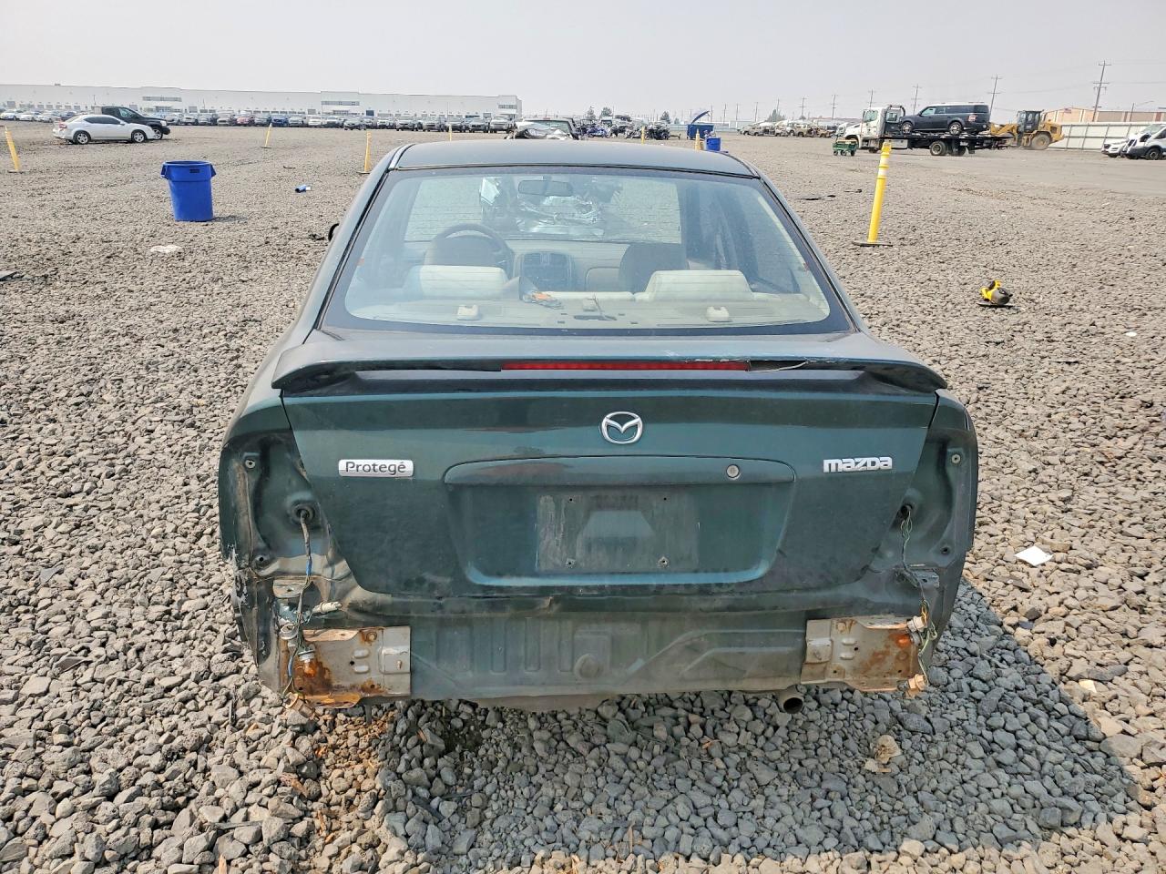 2000 Mazda Protege Dx Green vin: JM1BJ2225Y0289890