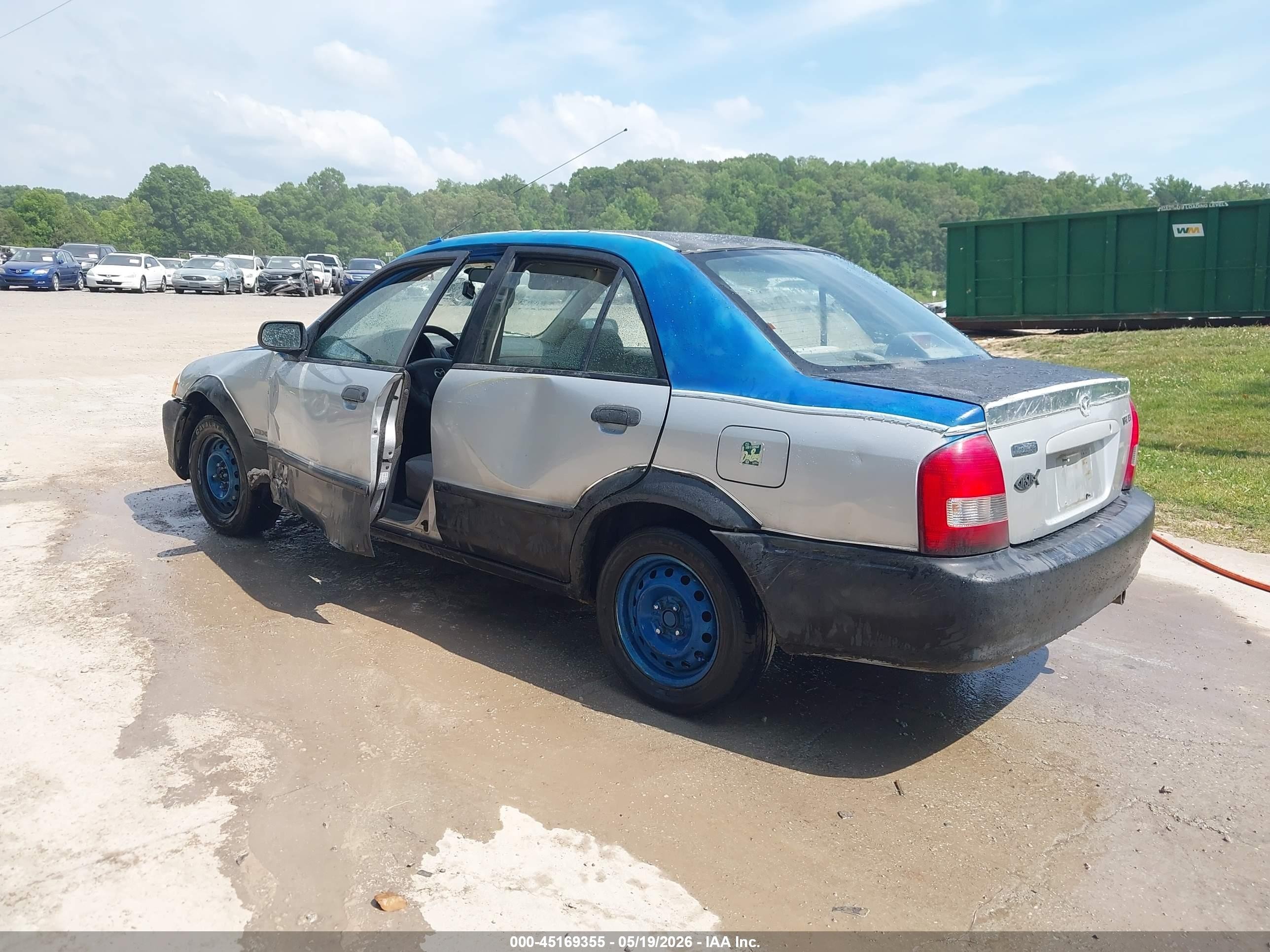 2000 Mazda Protege Dx/lx Серебряный vin: JM1BJ2225Y0306042