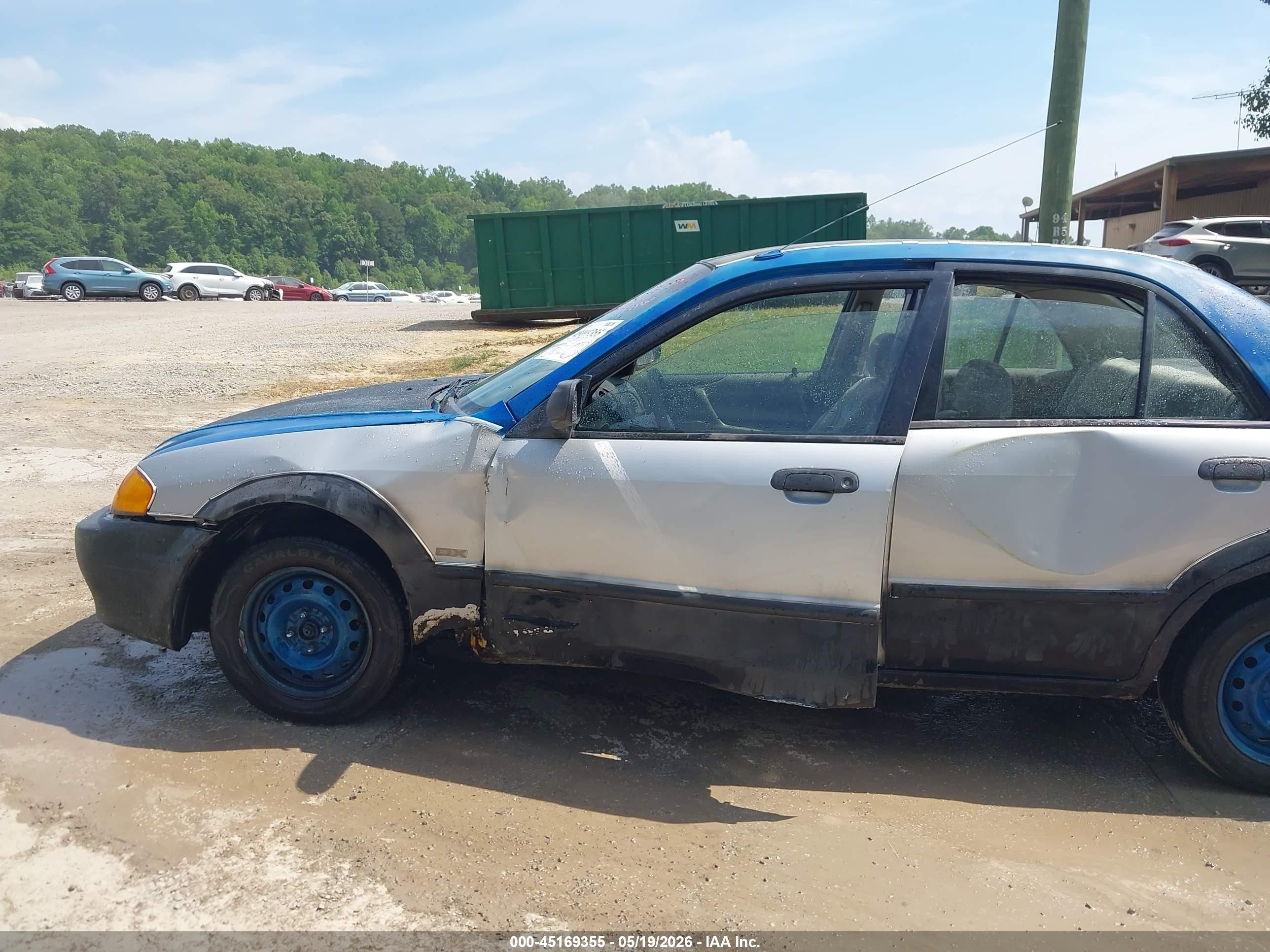2000 Mazda Protege Dx/lx Серебряный vin: JM1BJ2225Y0306042