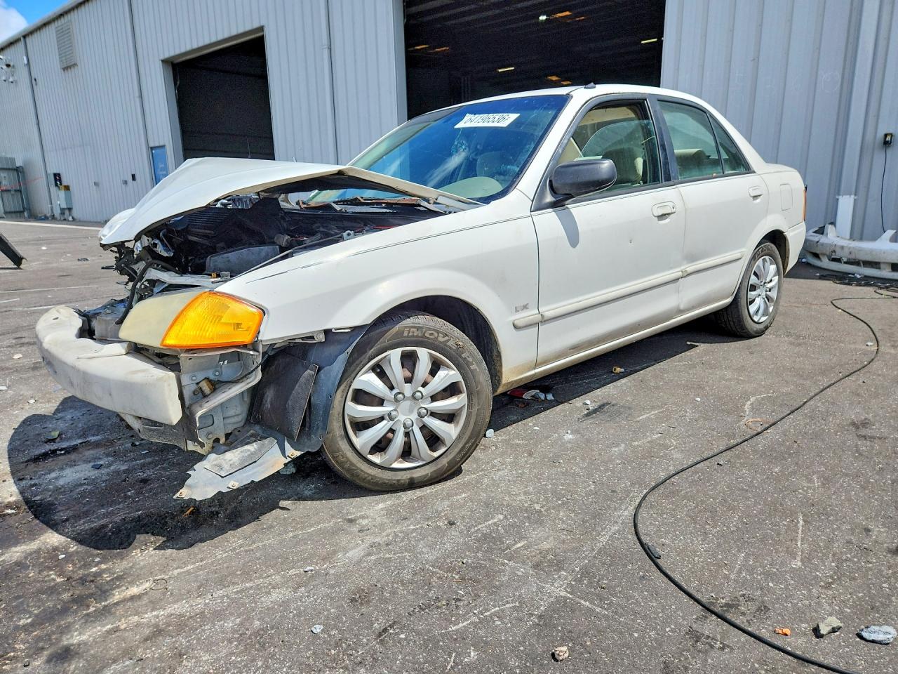1999 Mazda Protege Dx White vin: JM1BJ2226X0169062