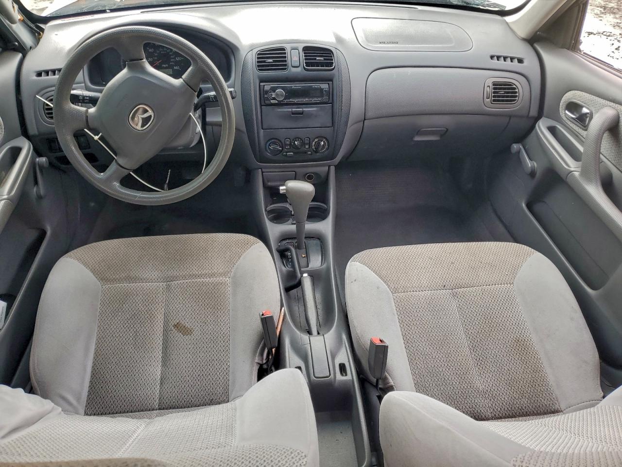 2000 Mazda Protege Dx Silver vin: JM1BJ2226Y0295018