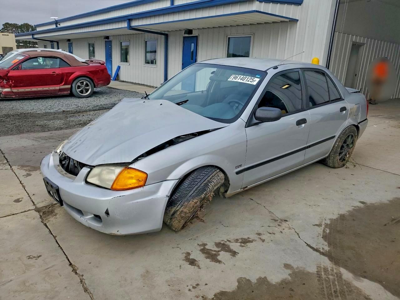 2000 Mazda Protege Dx Silver vin: JM1BJ2226Y0295018
