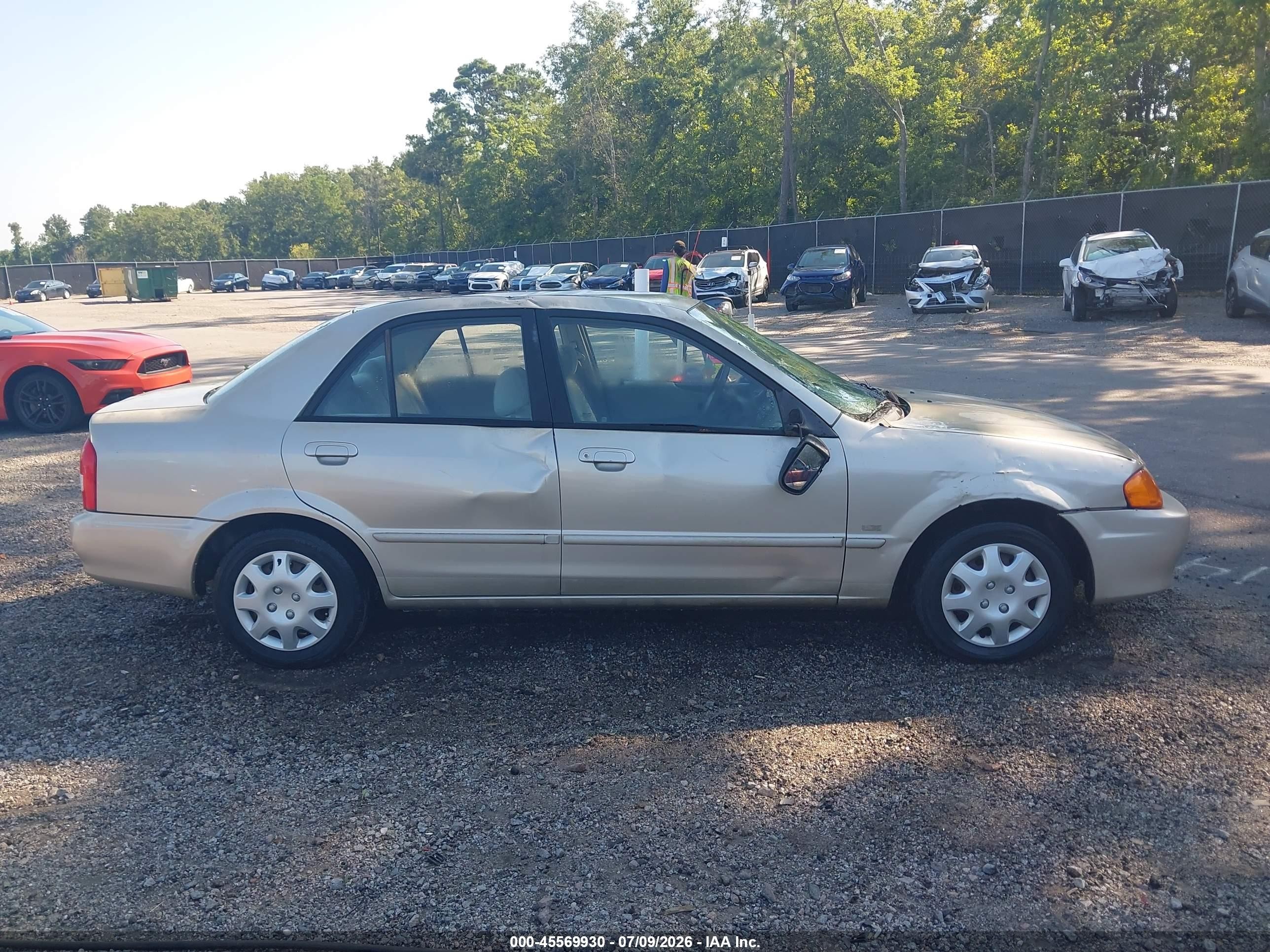 1999 Mazda Protege Dx/lx Tan vin: JM1BJ2227X0127192