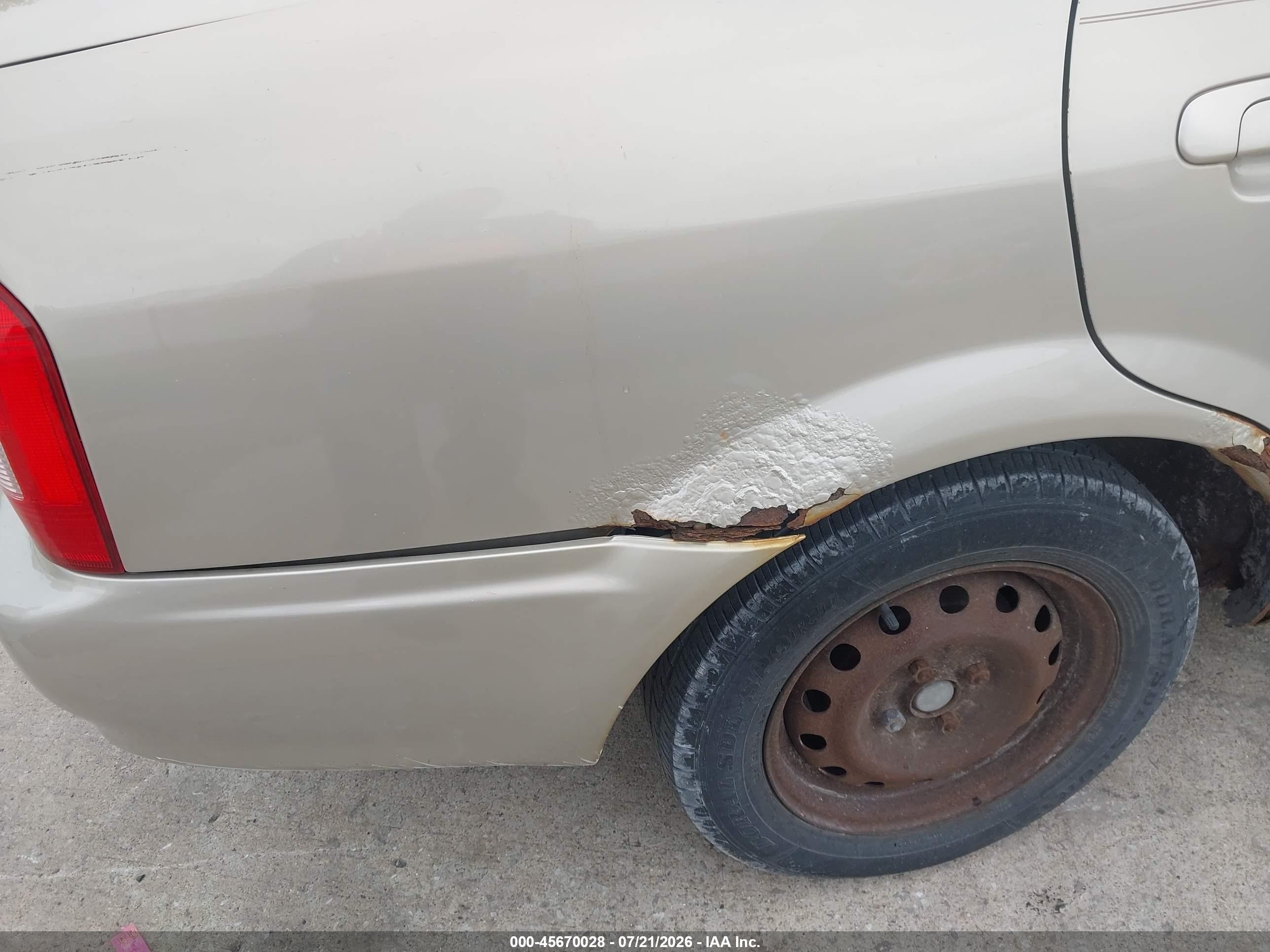2000 Mazda Protege Dx/lx Золотой vin: JM1BJ222XY0294440