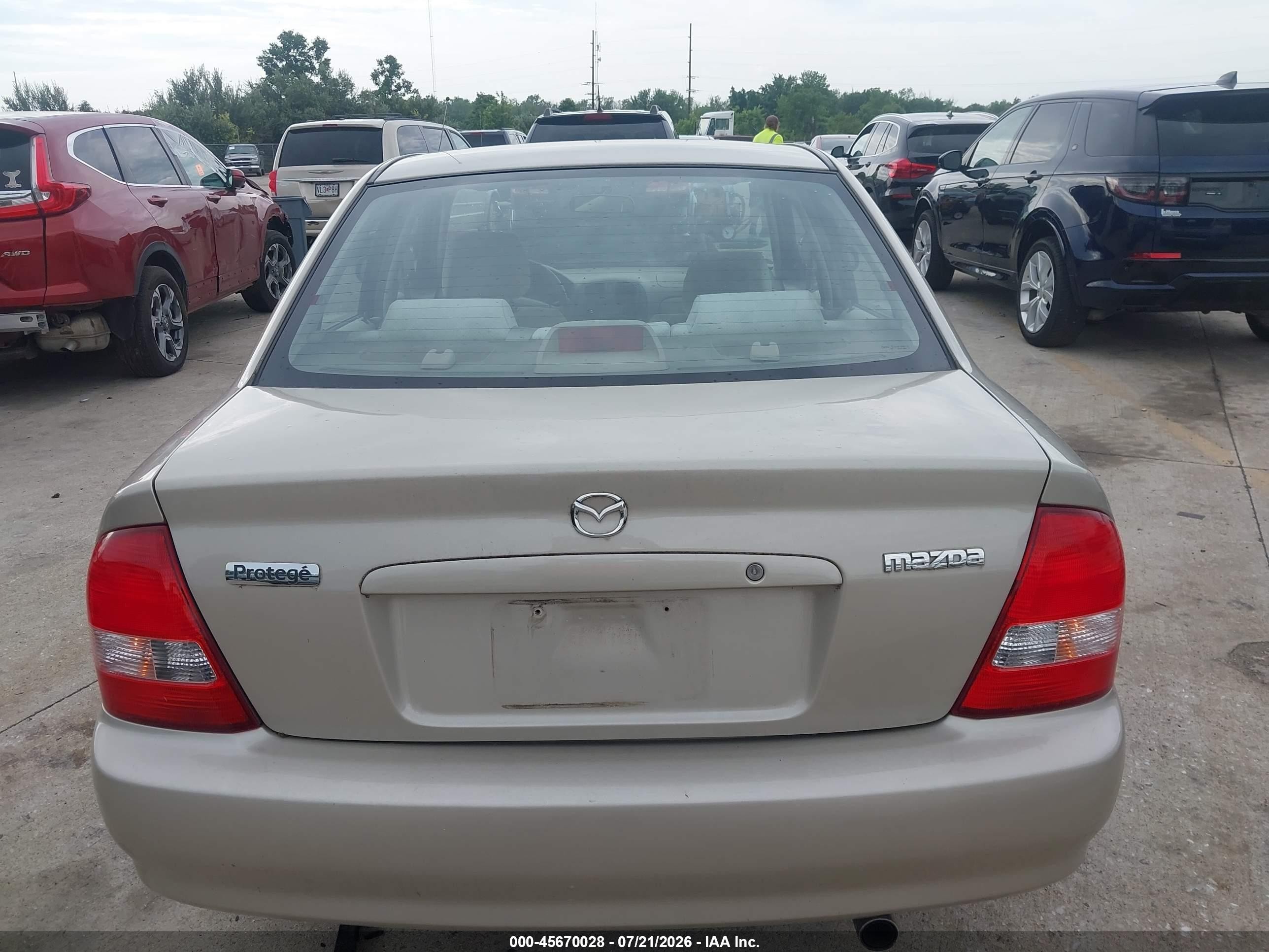 2000 Mazda Protege Dx/lx Золотой vin: JM1BJ222XY0294440