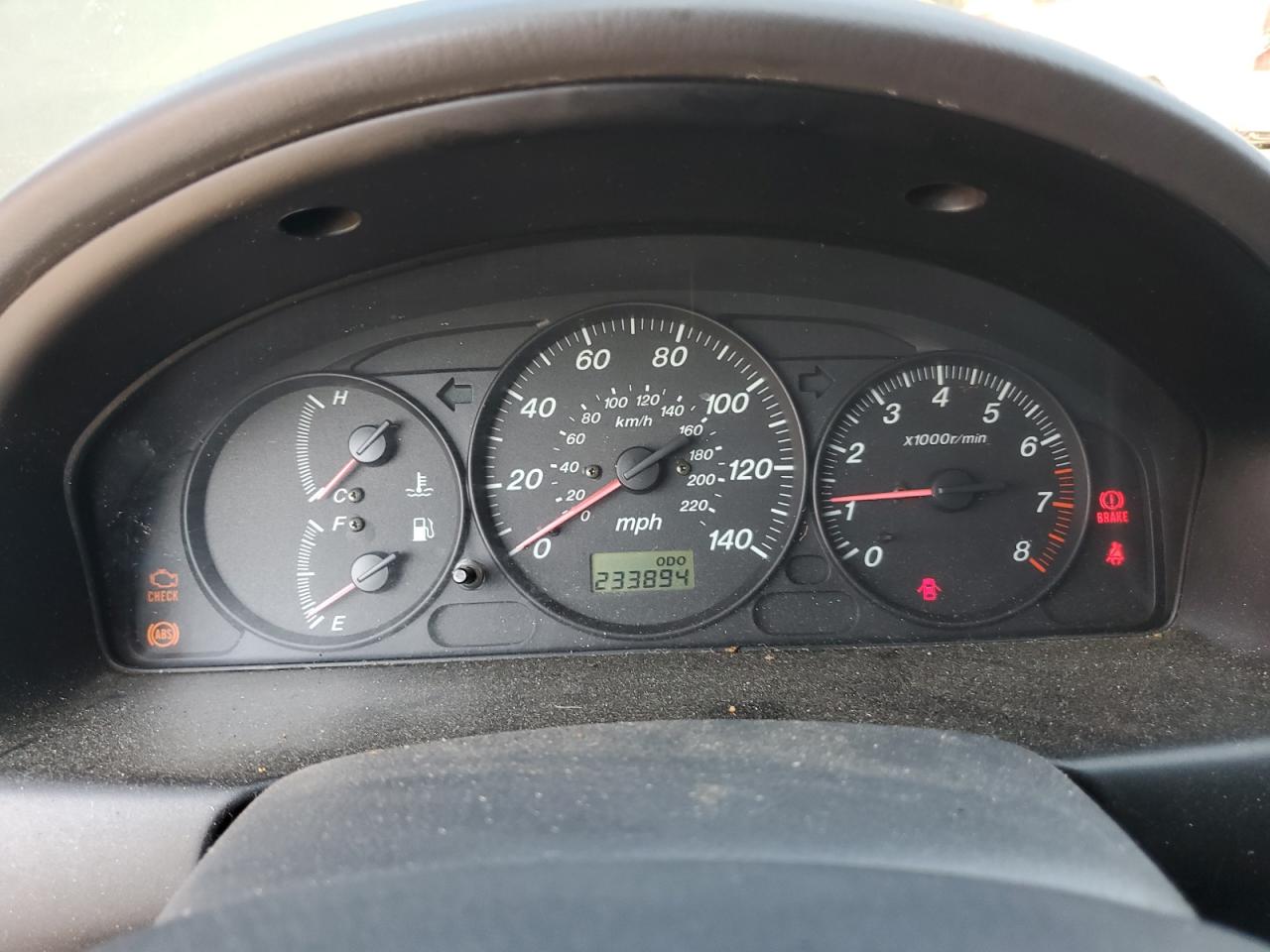 2000 Mazda Protege Es Green vin: JM1BJ2239Y0268002
