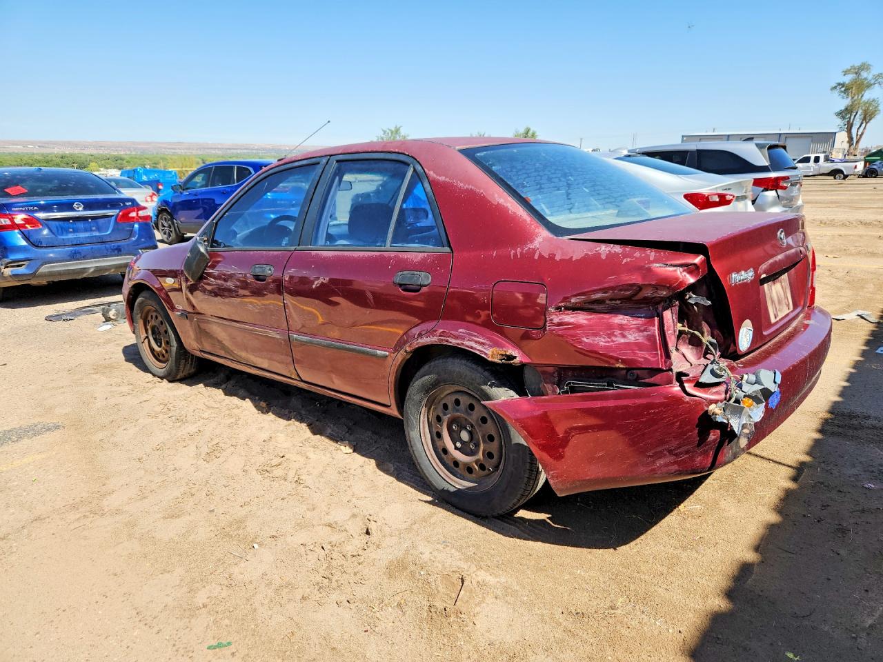 2002 Mazda Protege Dx Red vin: JM1BJ225020603916