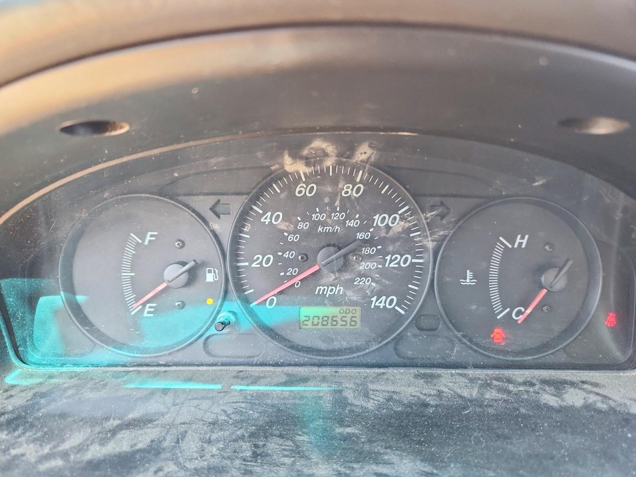 2002 Mazda Protege Dx Red vin: JM1BJ225020603916