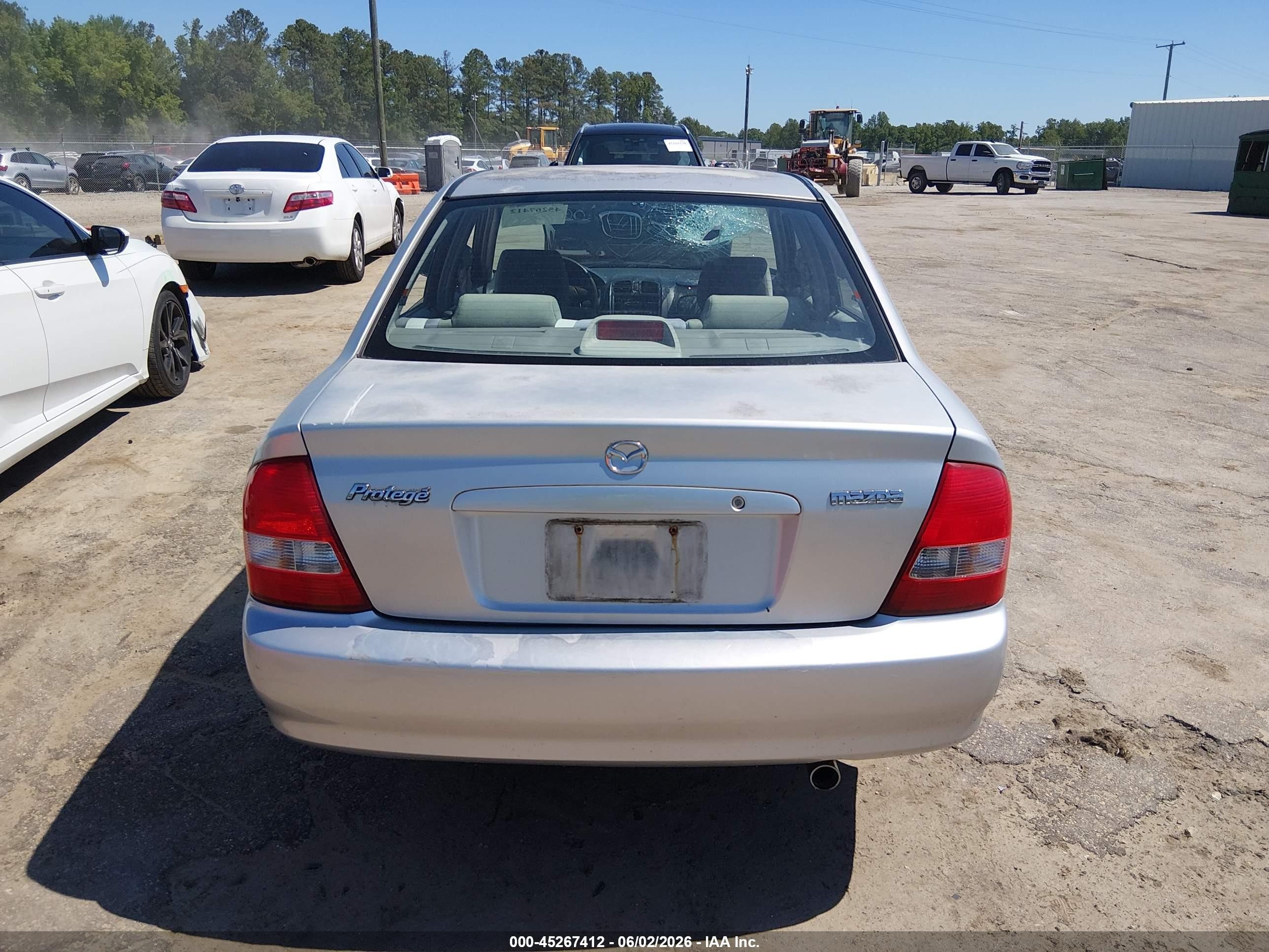 2003 Mazda Protege Dx/es/lx Silver vin: JM1BJ225030107158