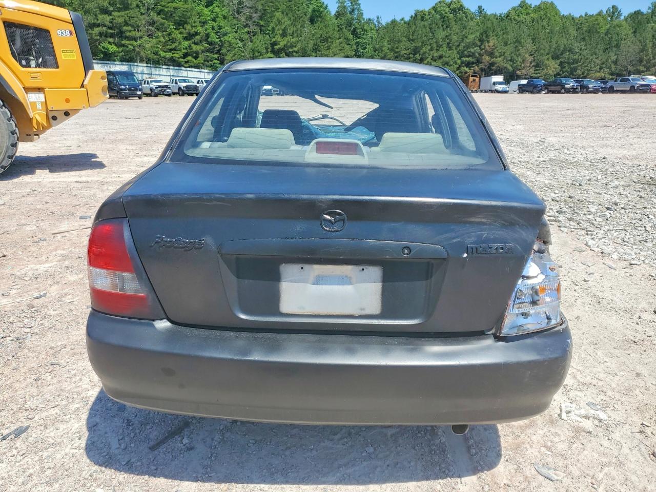 2003 Mazda Protege Черный vin: JM1BJ225030115941