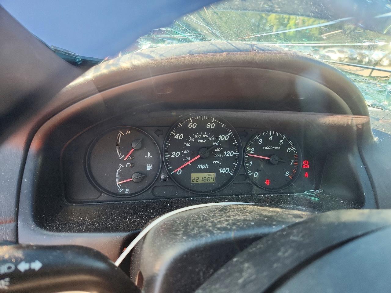 2003 Mazda Protege Черный vin: JM1BJ225030115941