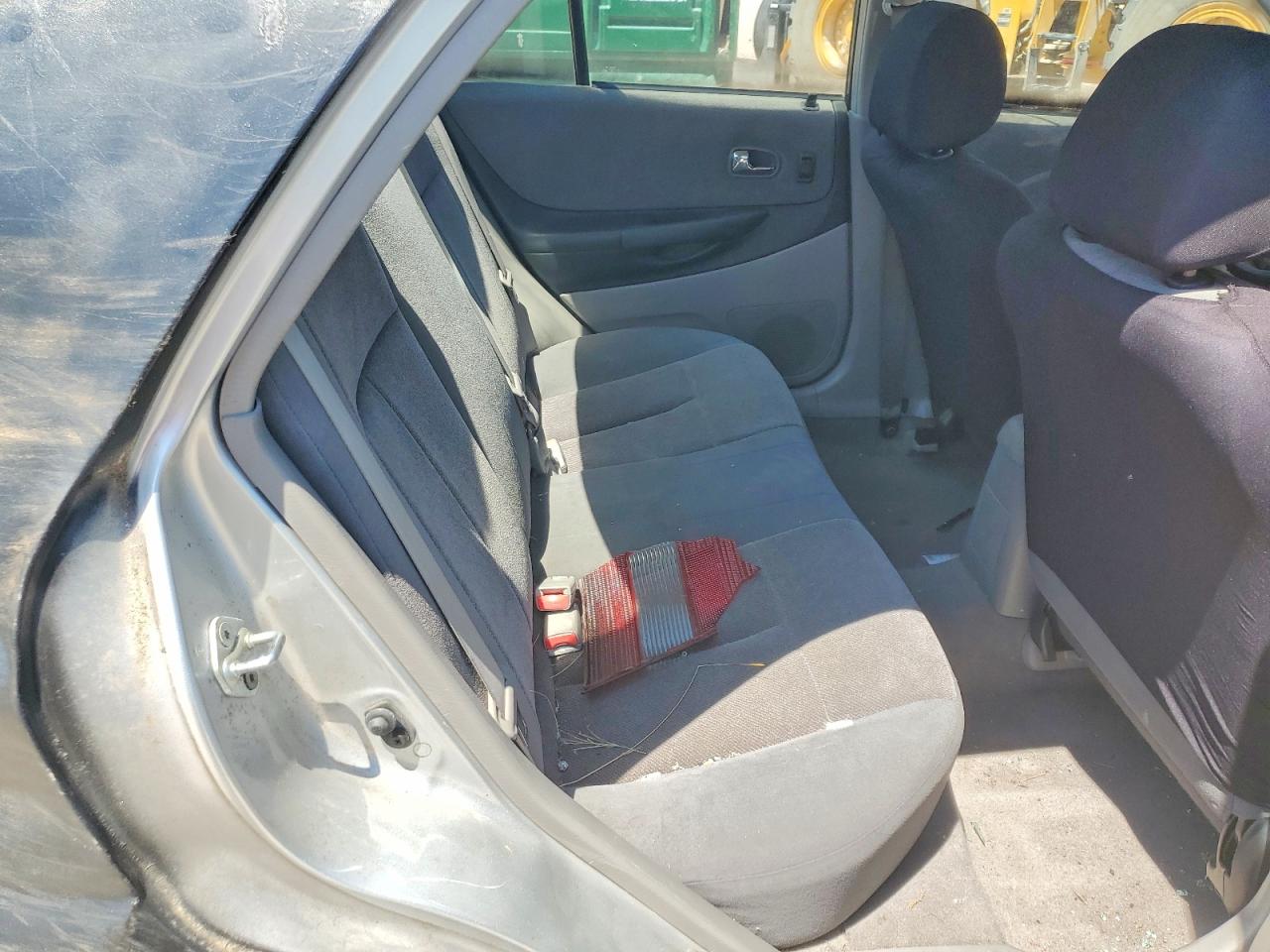2003 Mazda Protege Черный vin: JM1BJ225030115941