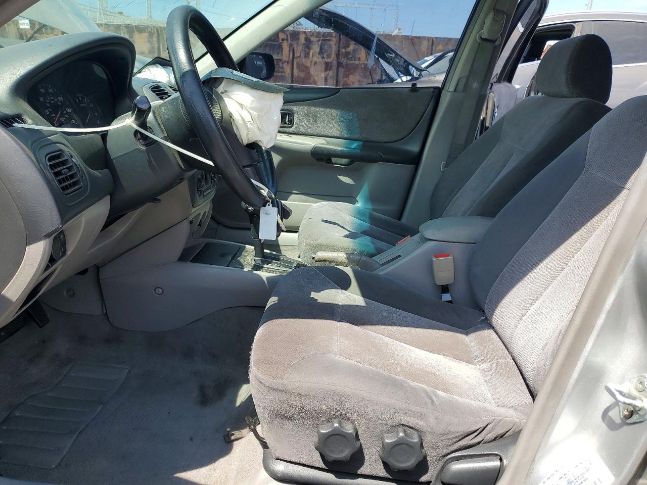 2002 Mazda Protege Dx Silver vin: JM1BJ225121586313