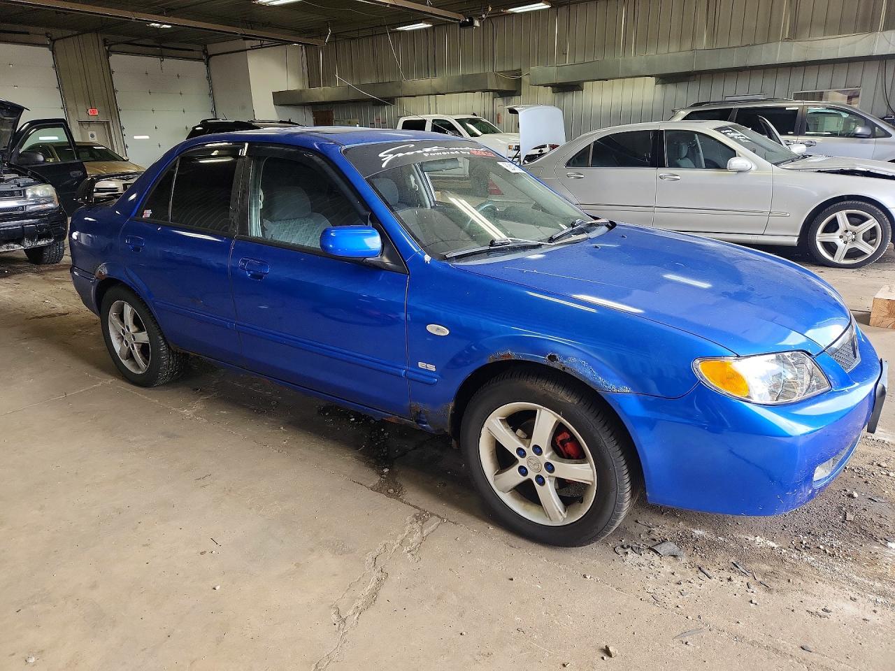 2003 Mazda Protege Dx Синий vin: JM1BJ225231158946
