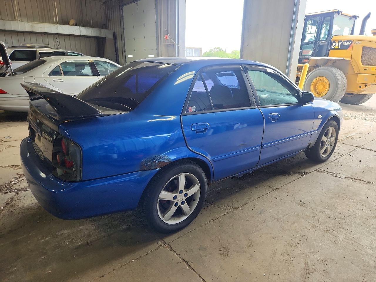 2003 Mazda Protege Dx Синий vin: JM1BJ225231158946