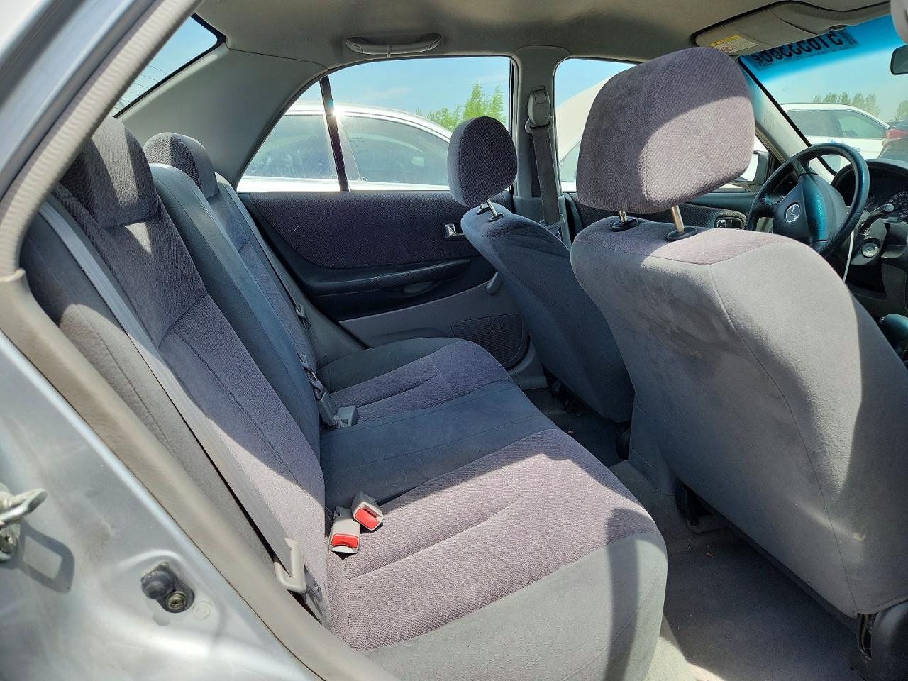 2001 Mazda Protege Lx Silver vin: JM1BJ225310432108