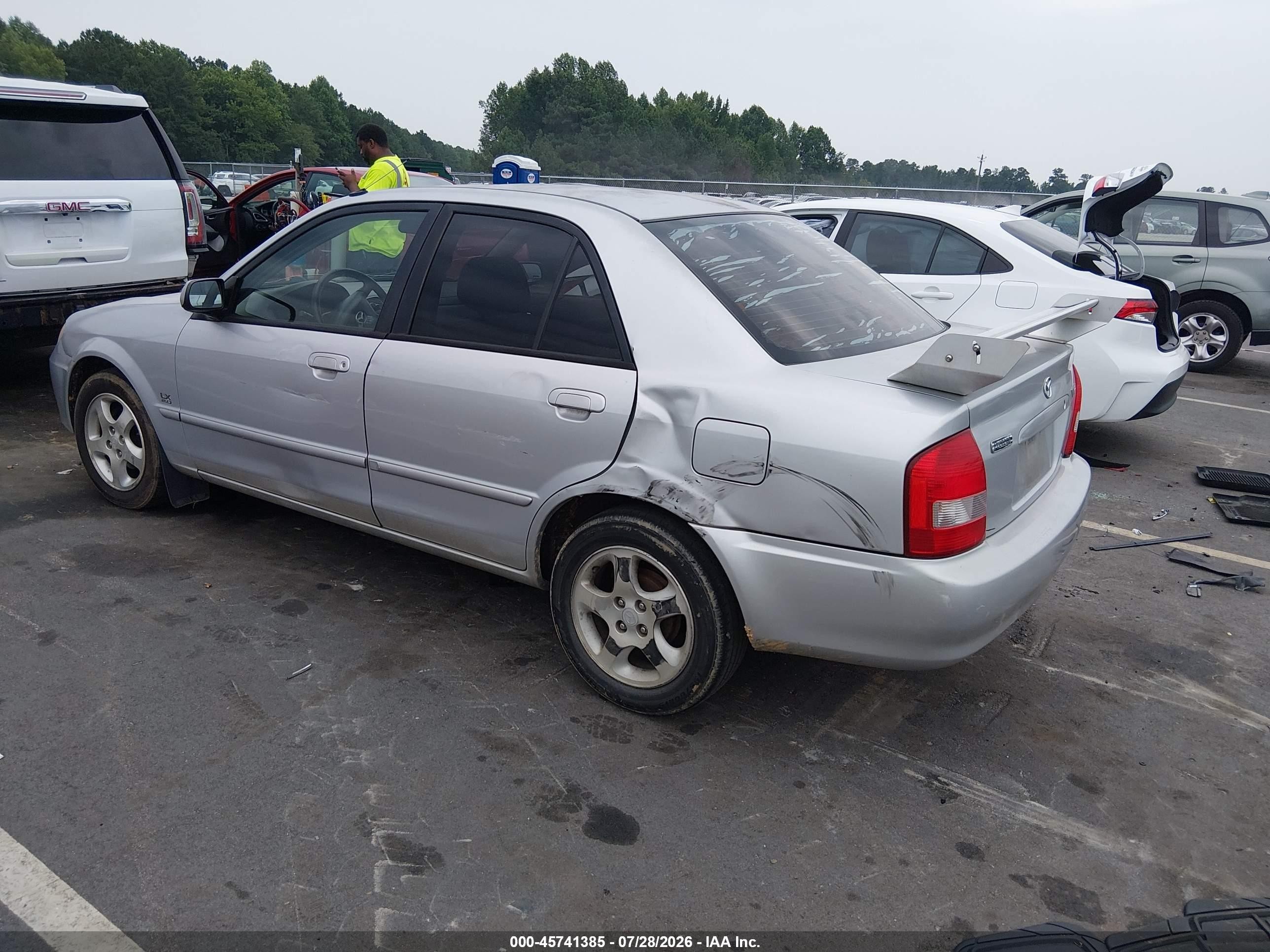2001 Mazda Protege Es/lx Серебряный vin: JM1BJ225410476781