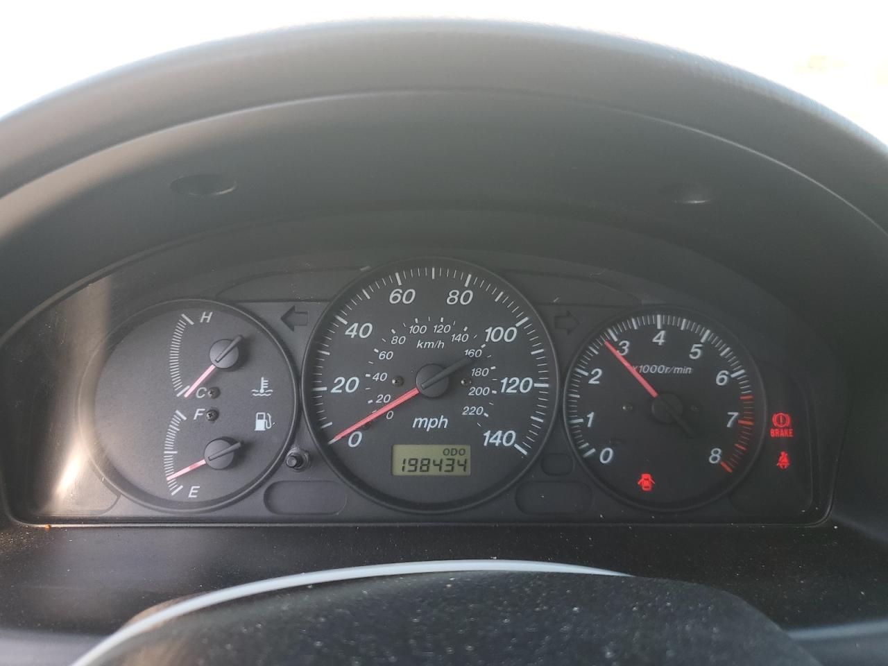 2002 Mazda Protege Dx Silver vin: JM1BJ225520556303