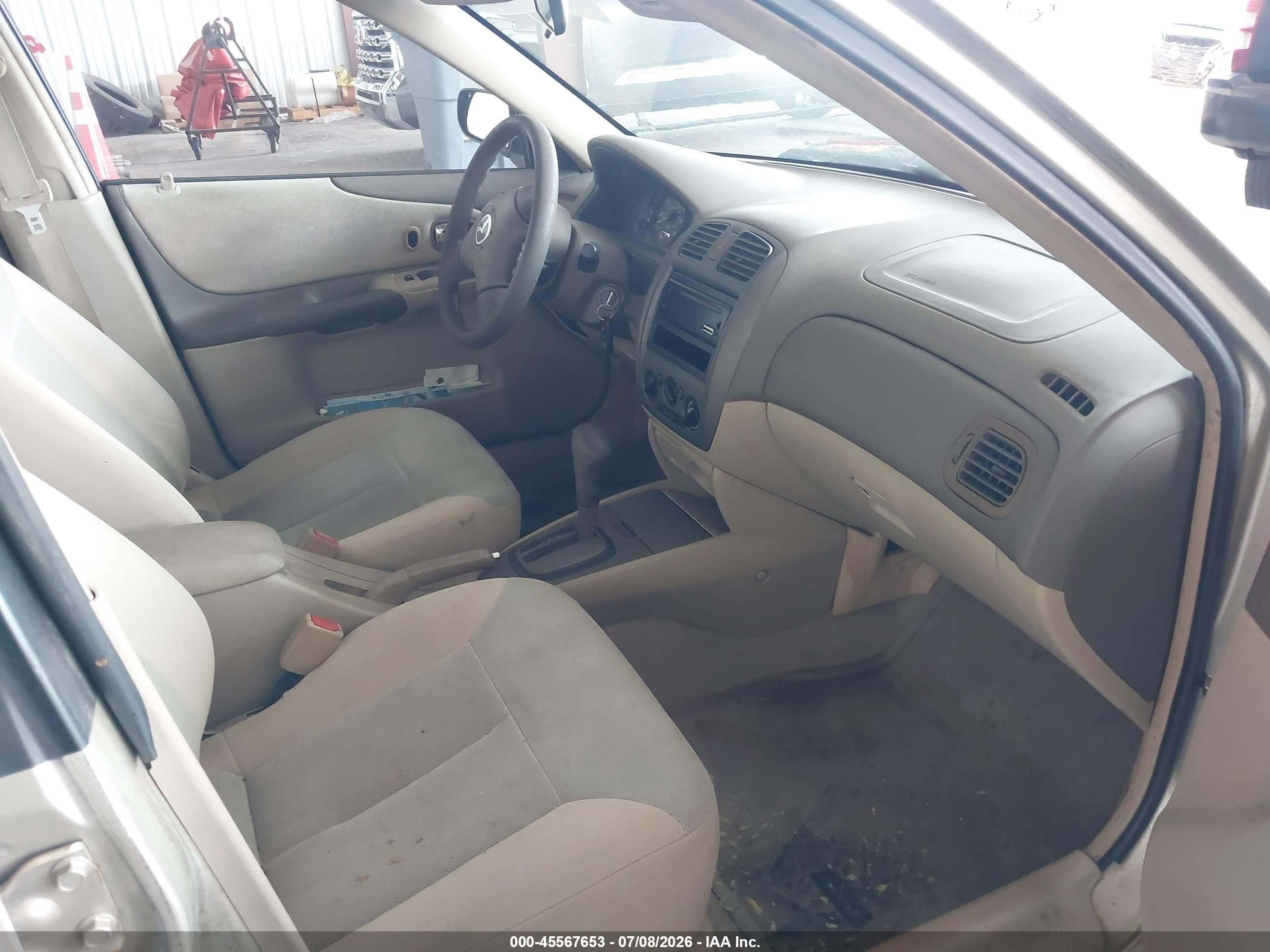 2002 Mazda Protege Dx/es/lx Beige vin: JM1BJ225821588592