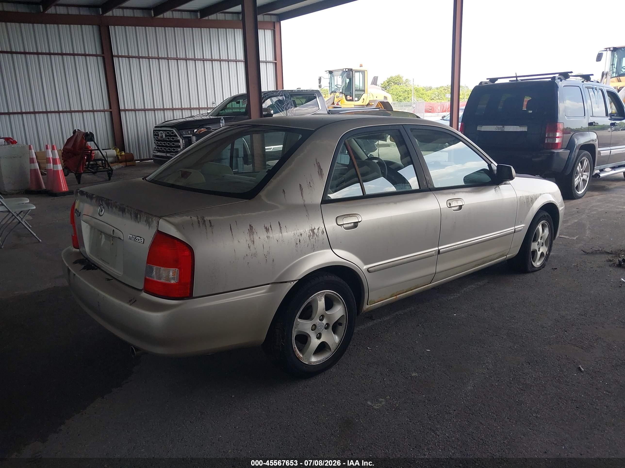 2002 Mazda Protege Dx/es/lx Beige vin: JM1BJ225821588592