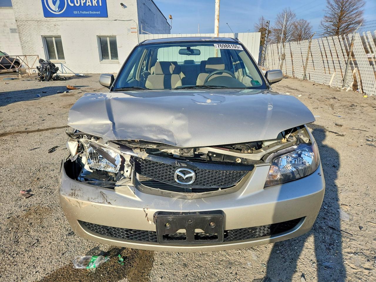2003 Mazda Protege Dx Золотой vin: JM1BJ225830108526