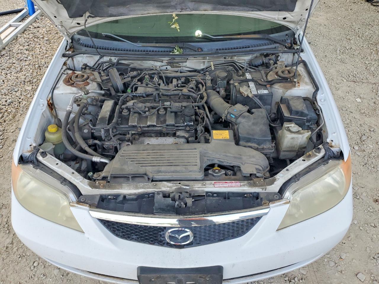 2002 Mazda Protege Dx White vin: JM1BJ225920559690